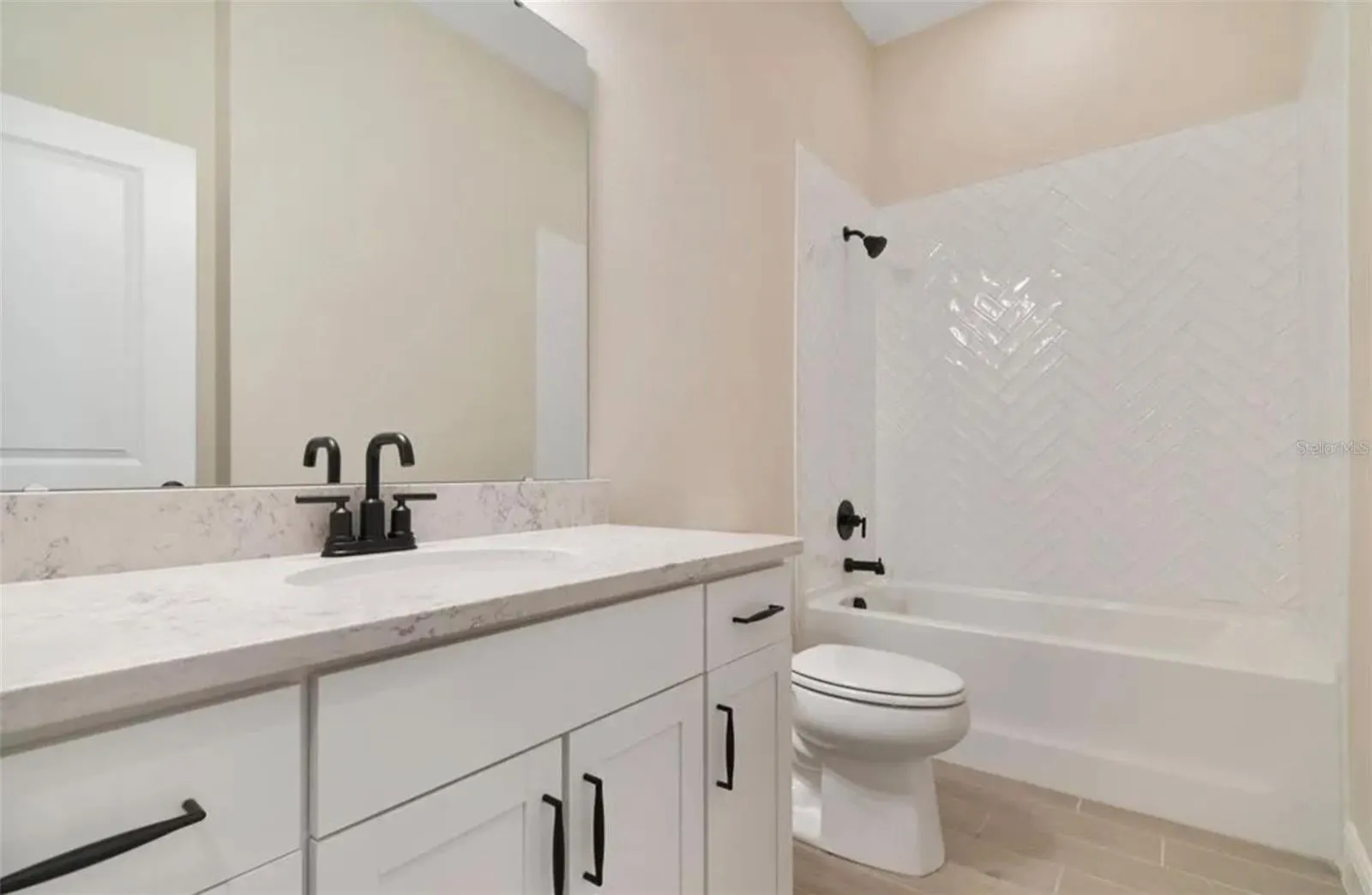 1638 KEY BAY TRL
