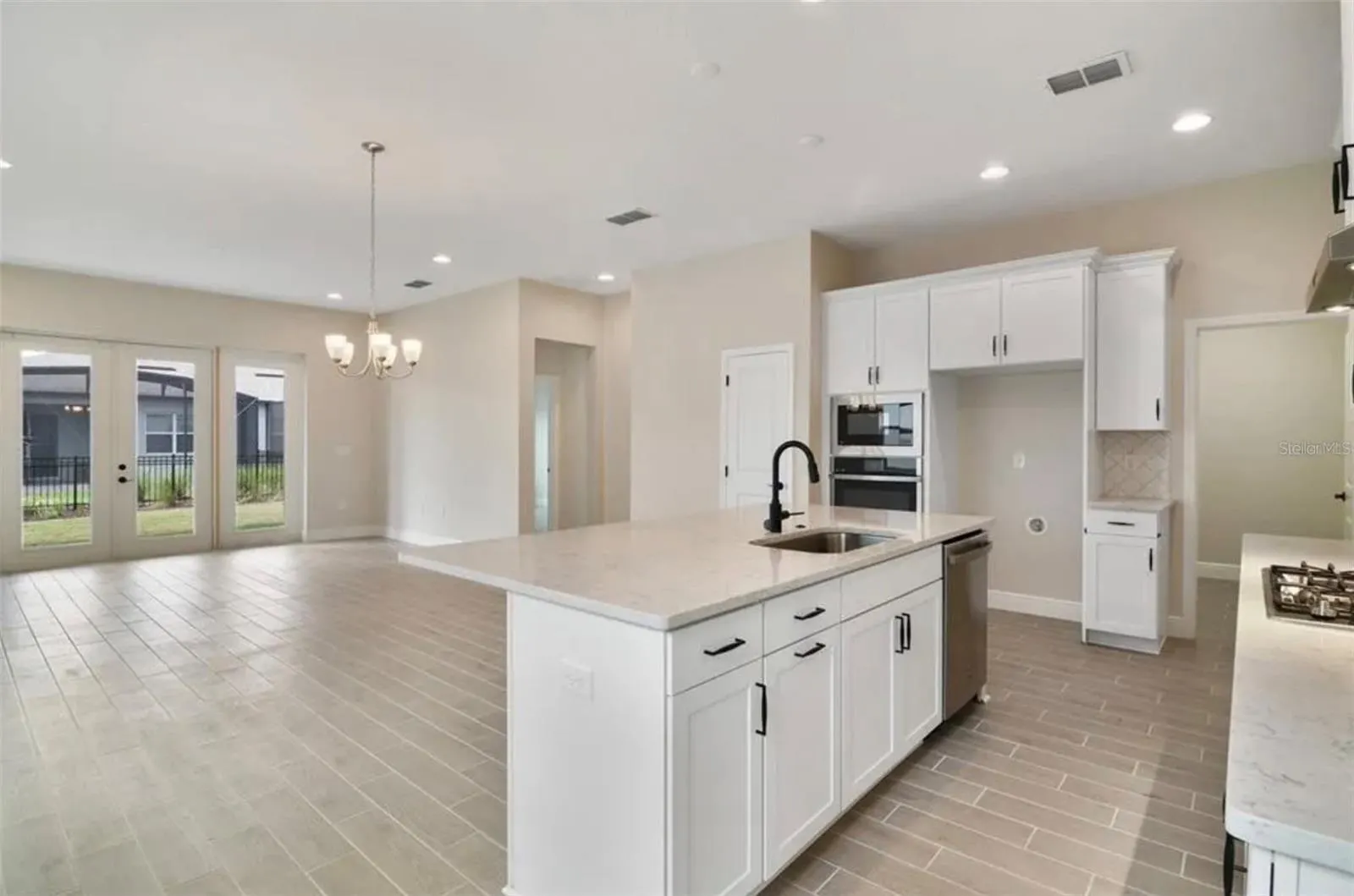 1638 KEY BAY TRL