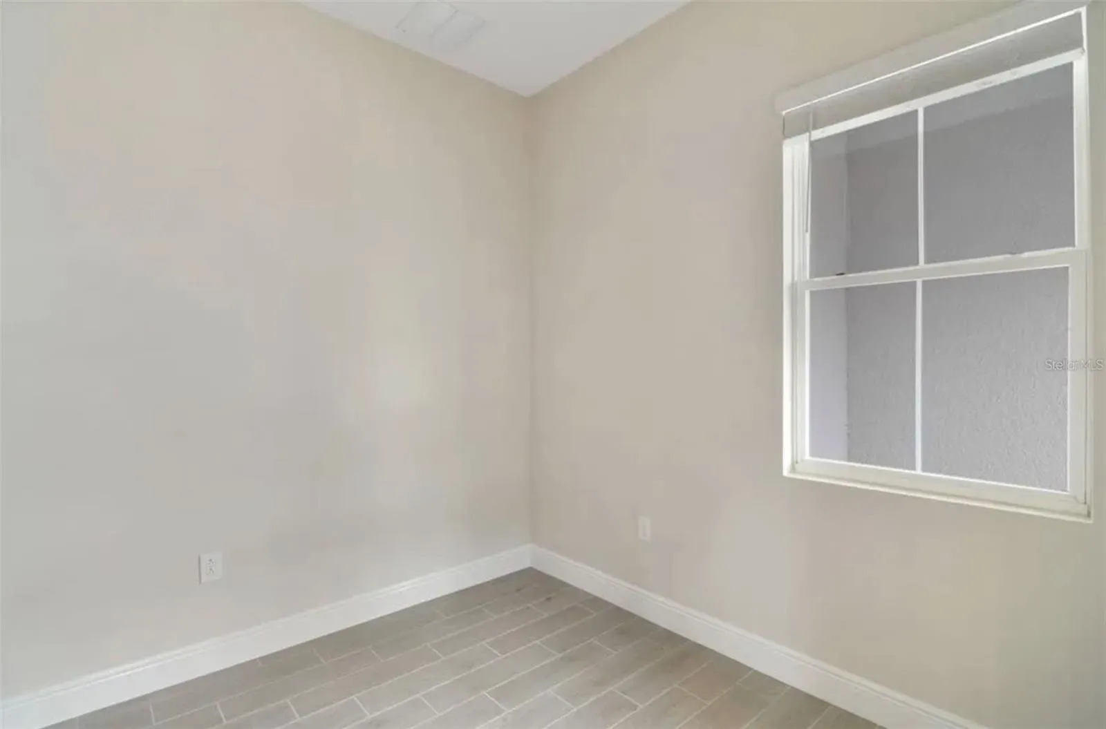 1638 KEY BAY TRL