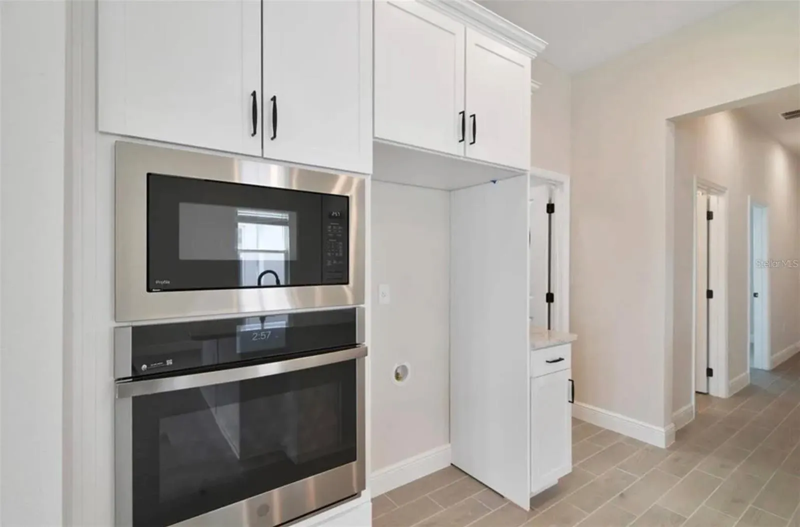 1638 KEY BAY TRL