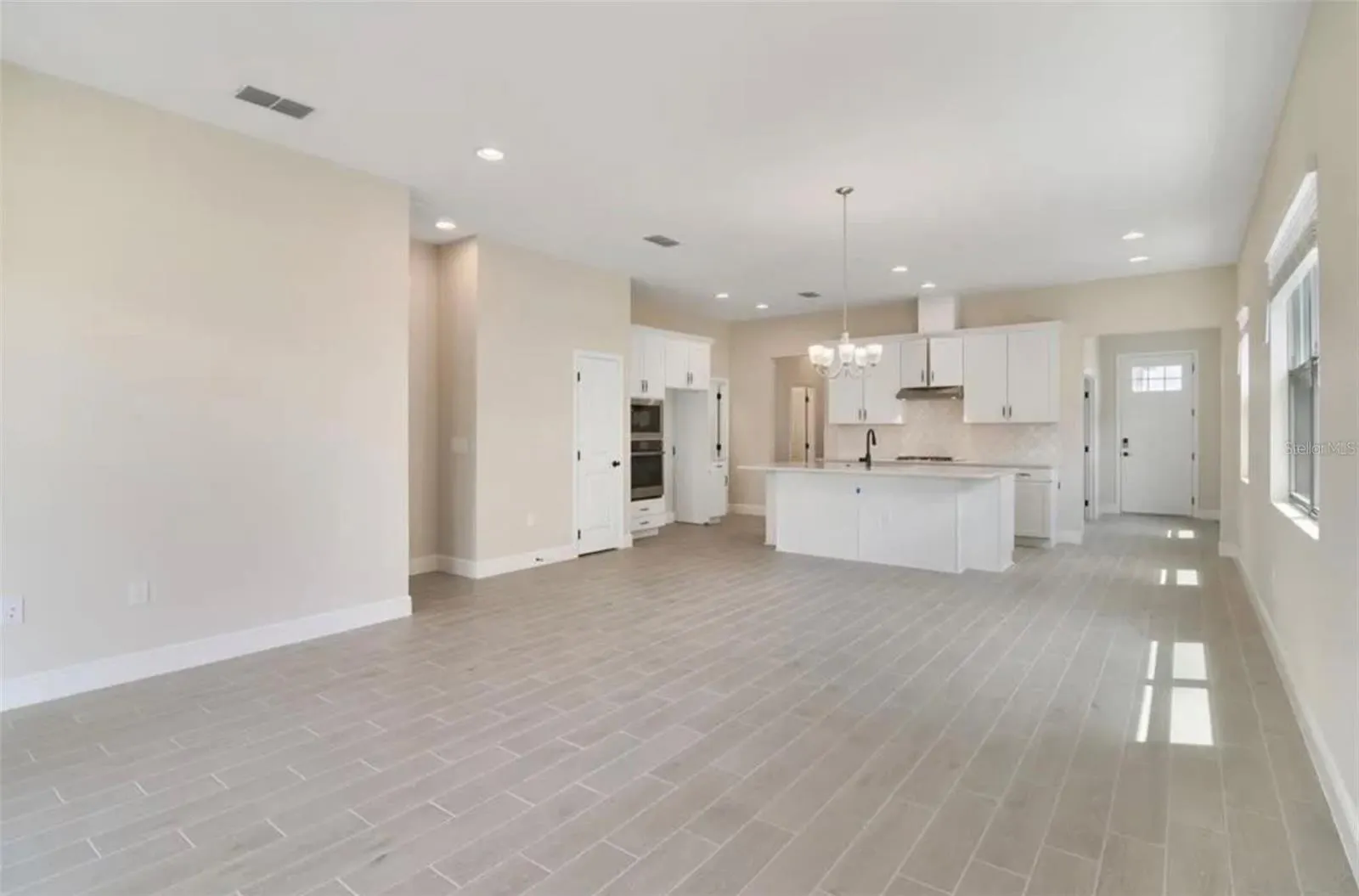 1638 KEY BAY TRL