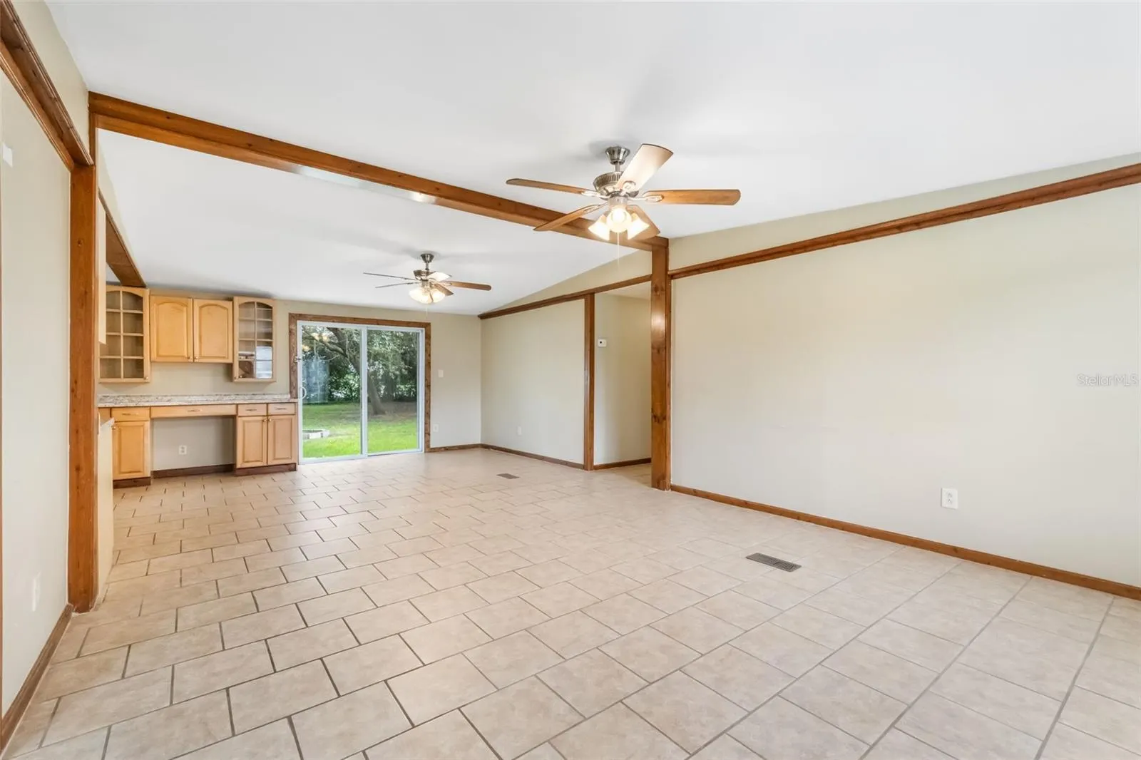 4977 COUNTRYSIDE CT