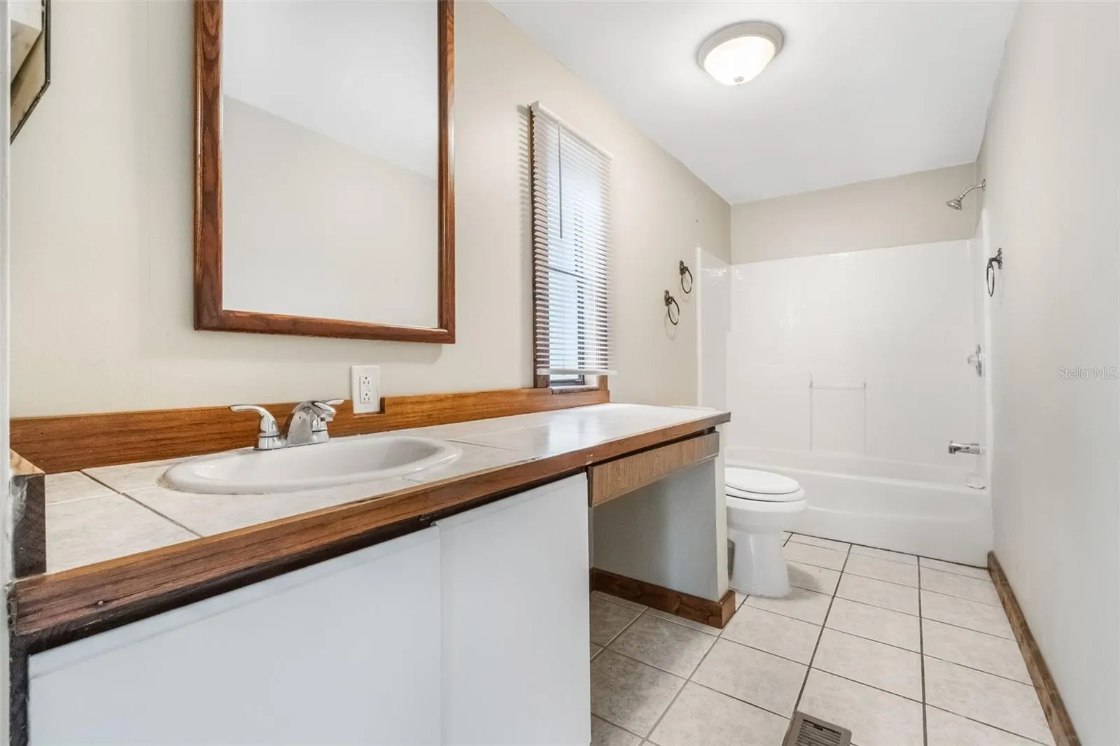 4977 COUNTRYSIDE CT