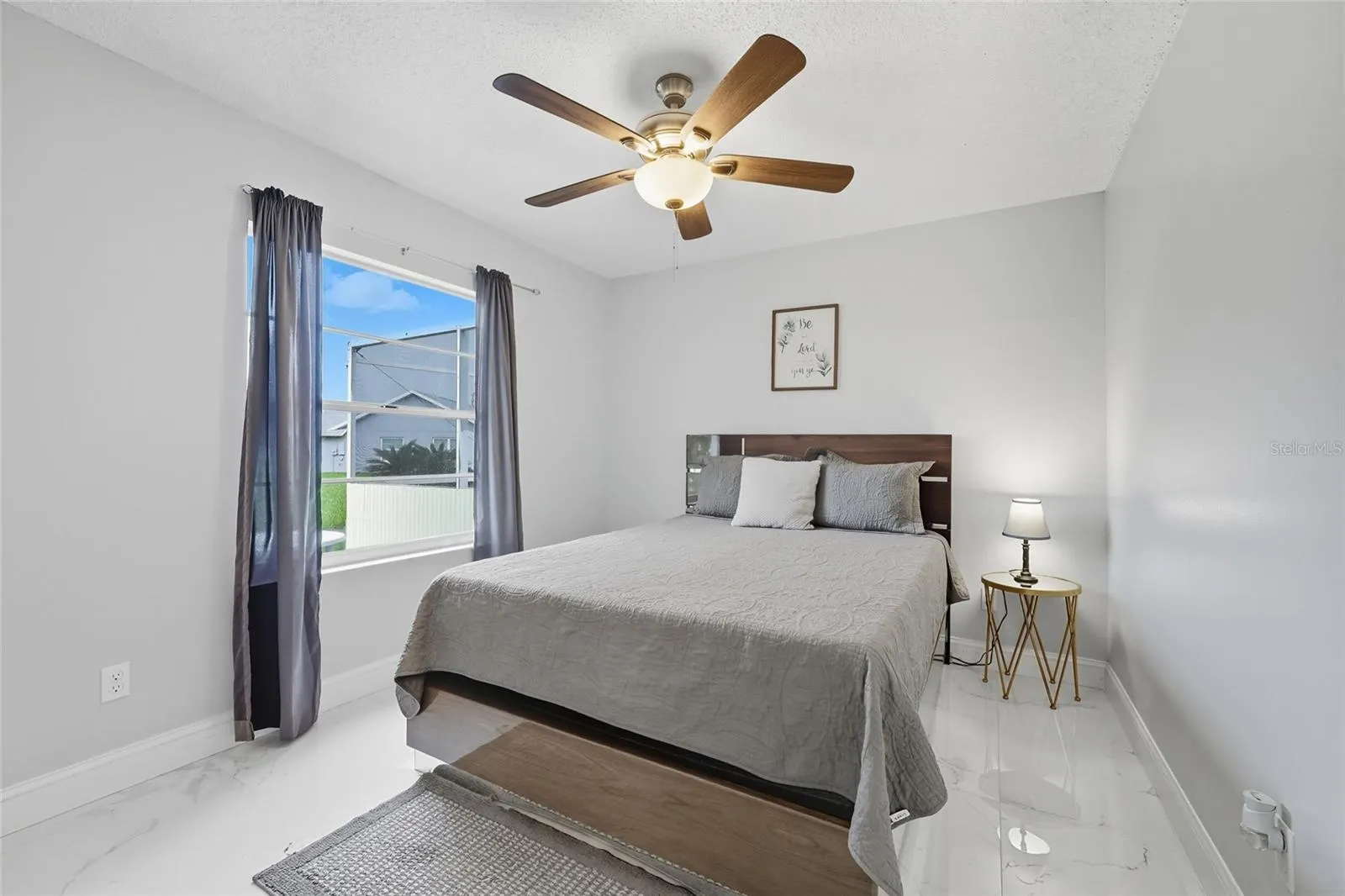 1027 KAREN RIDGE CT