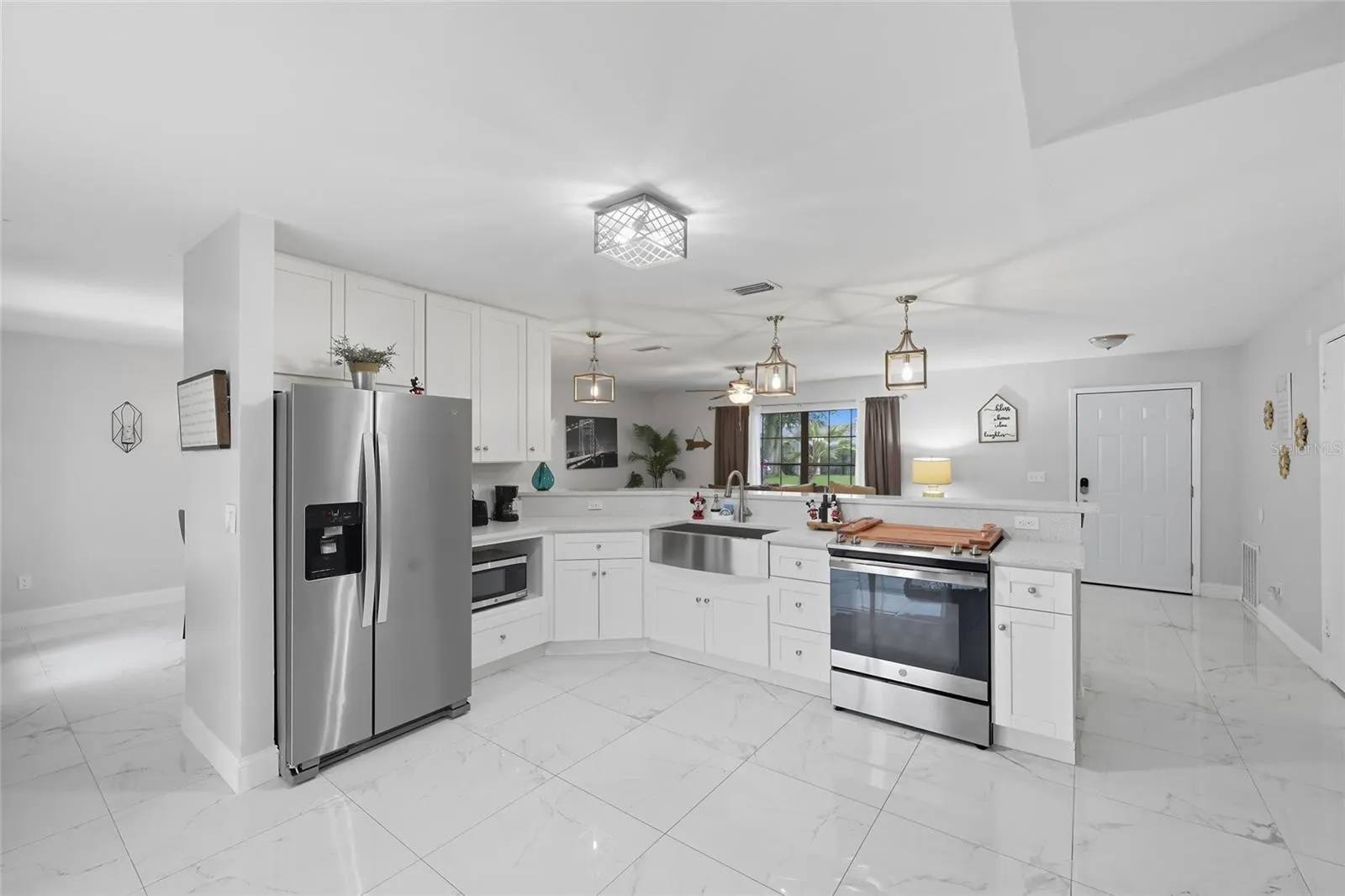 1027 KAREN RIDGE CT