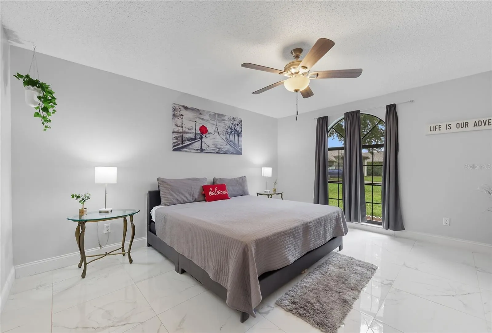 1027 KAREN RIDGE CT