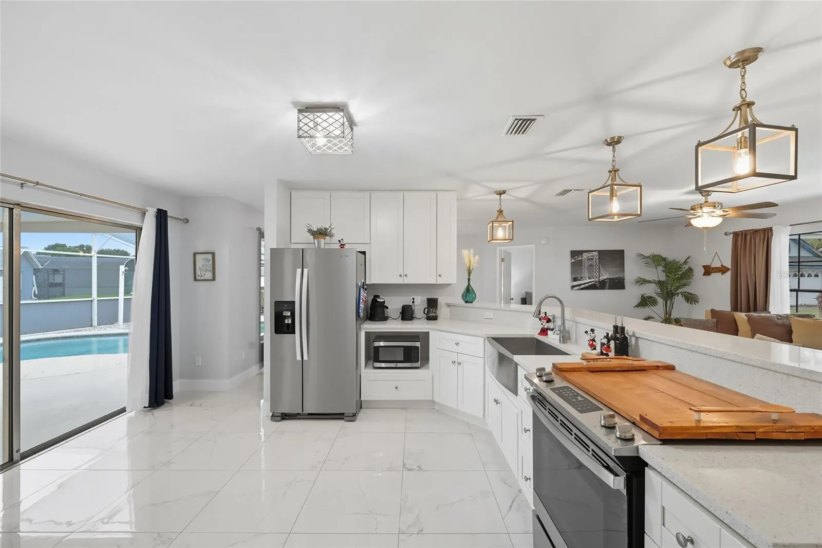 1027 KAREN RIDGE CT