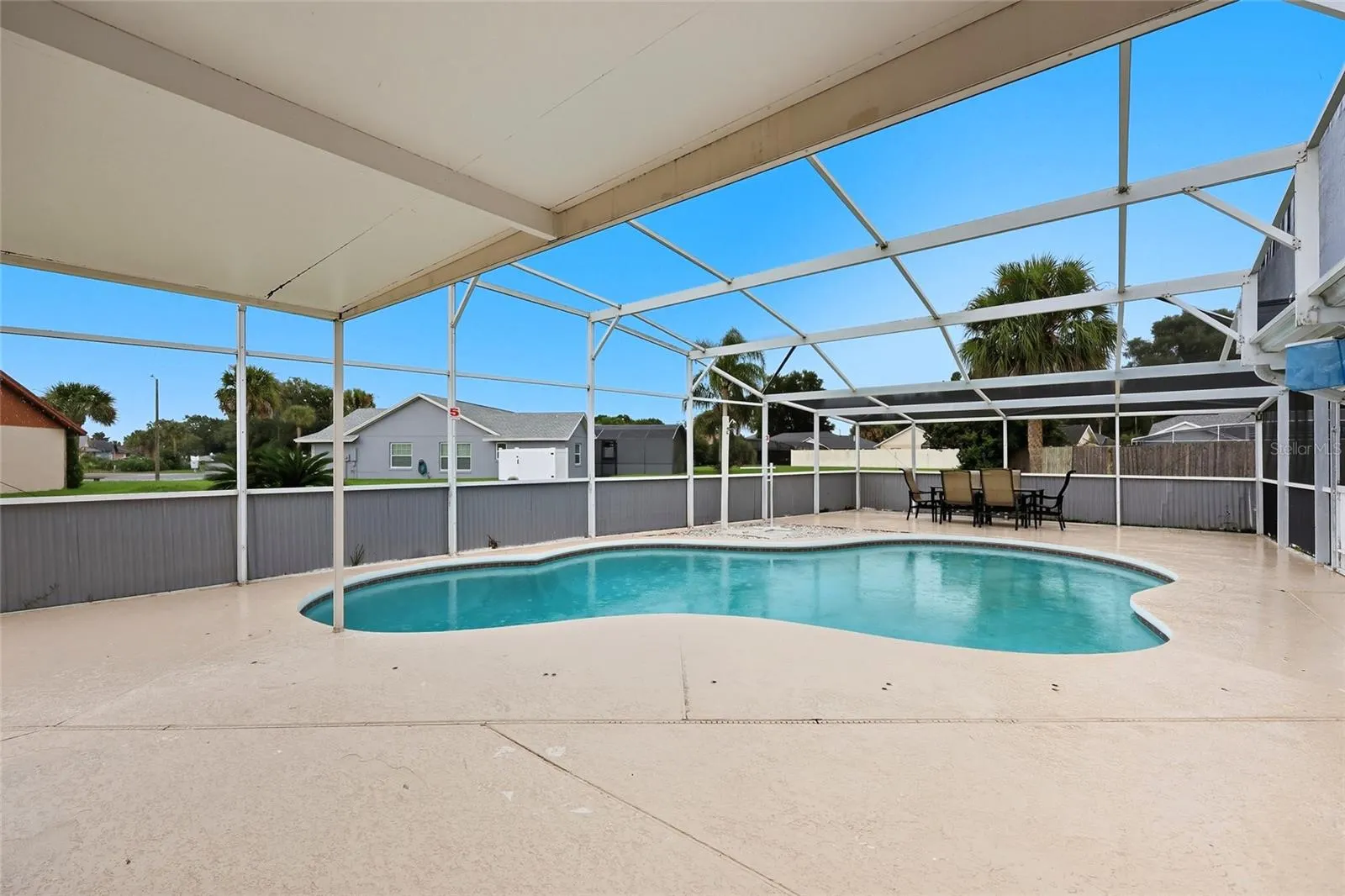 1027 KAREN RIDGE CT