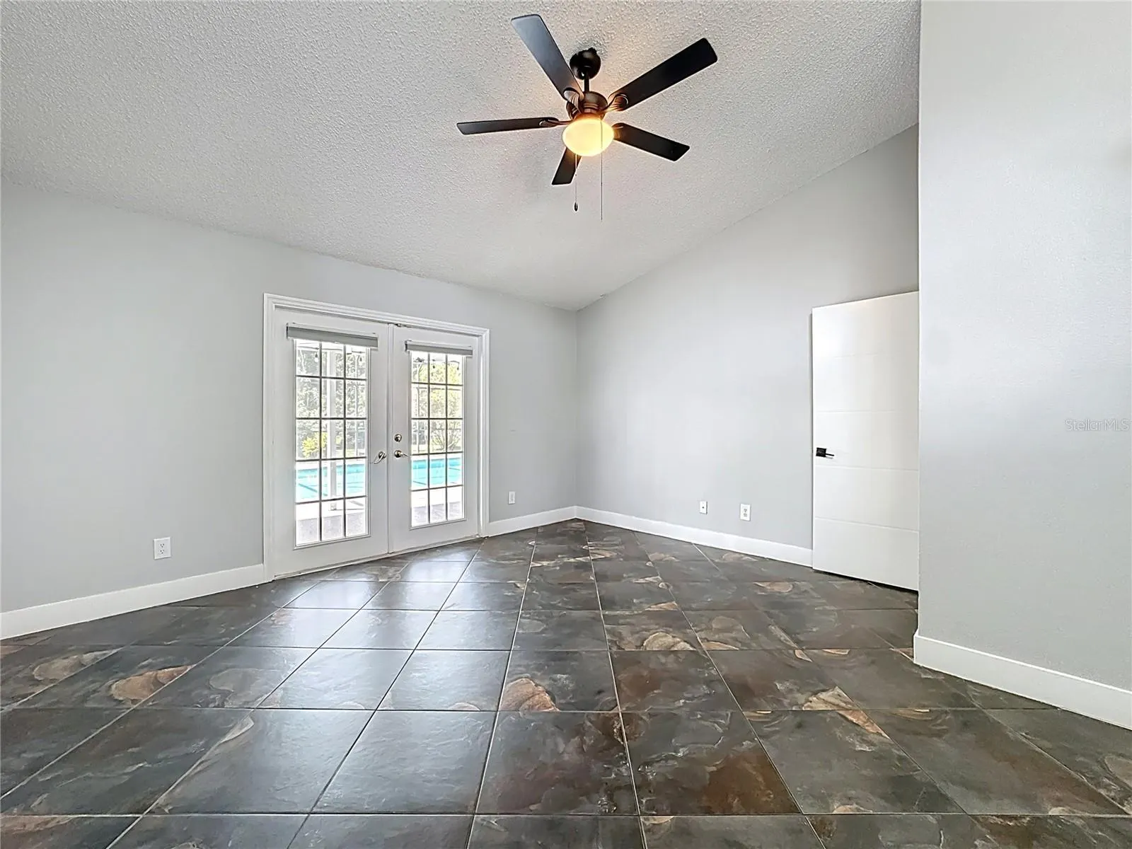 3247 TIMUCUA CIR