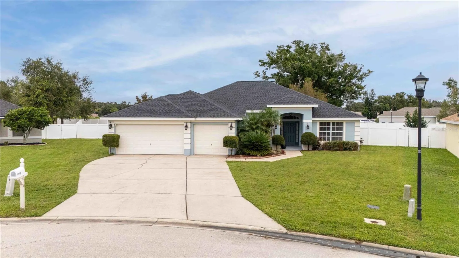 176 AMBER BLVD