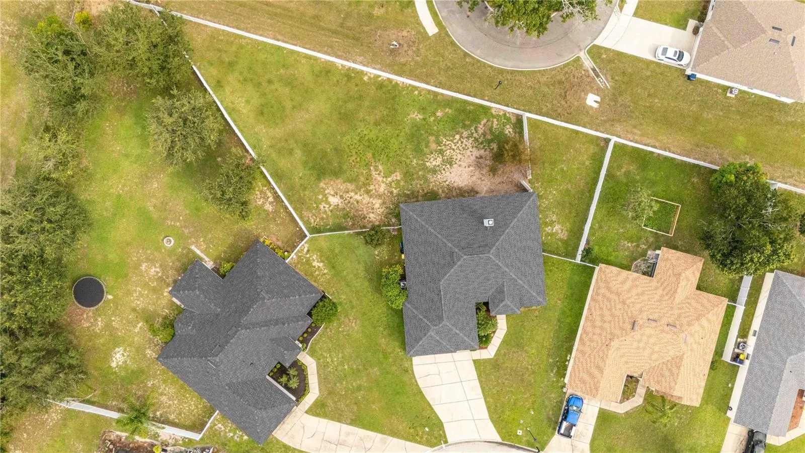 176 AMBER BLVD