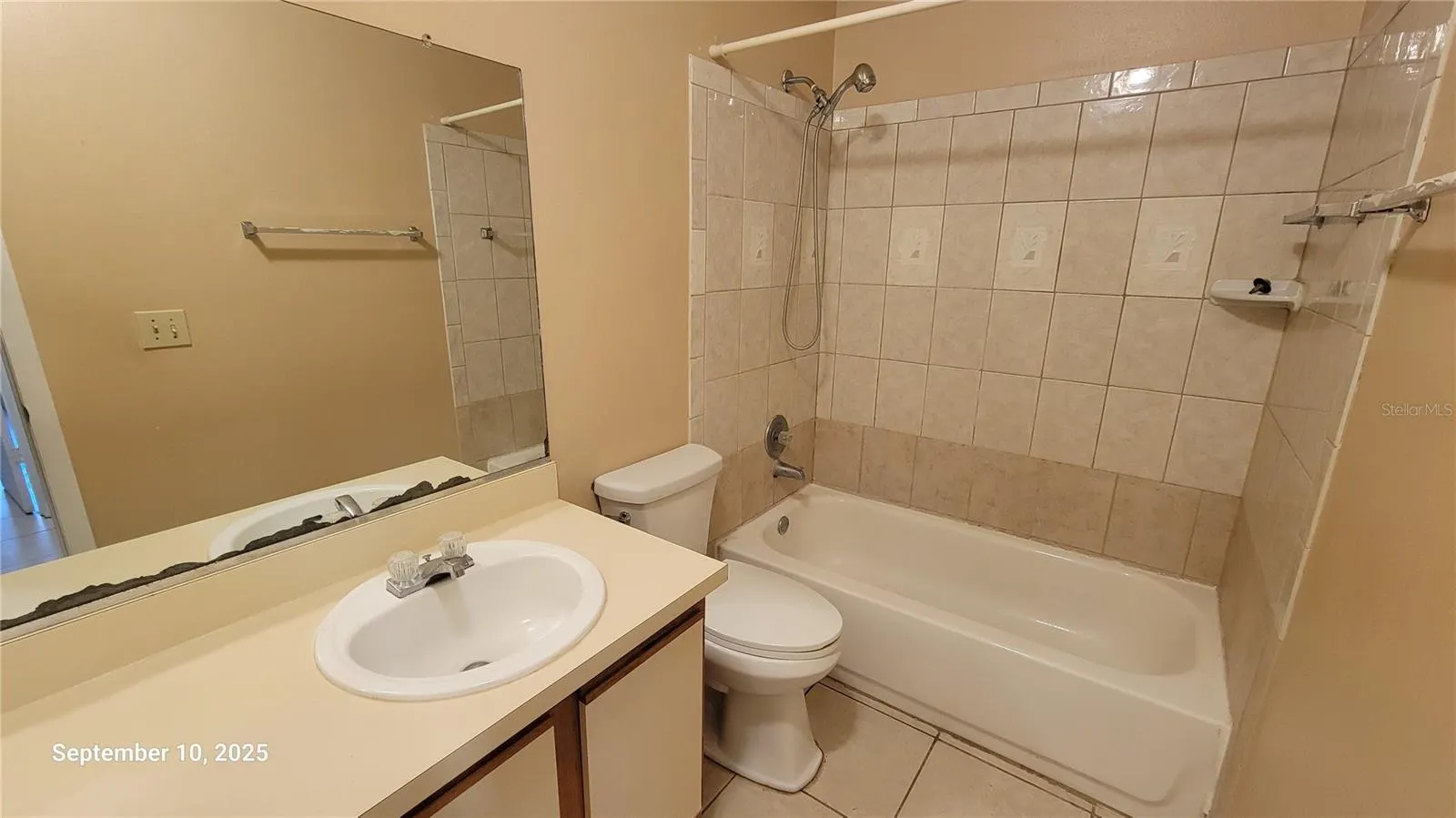 4111 S SEMORAN BLVD #21, #21
