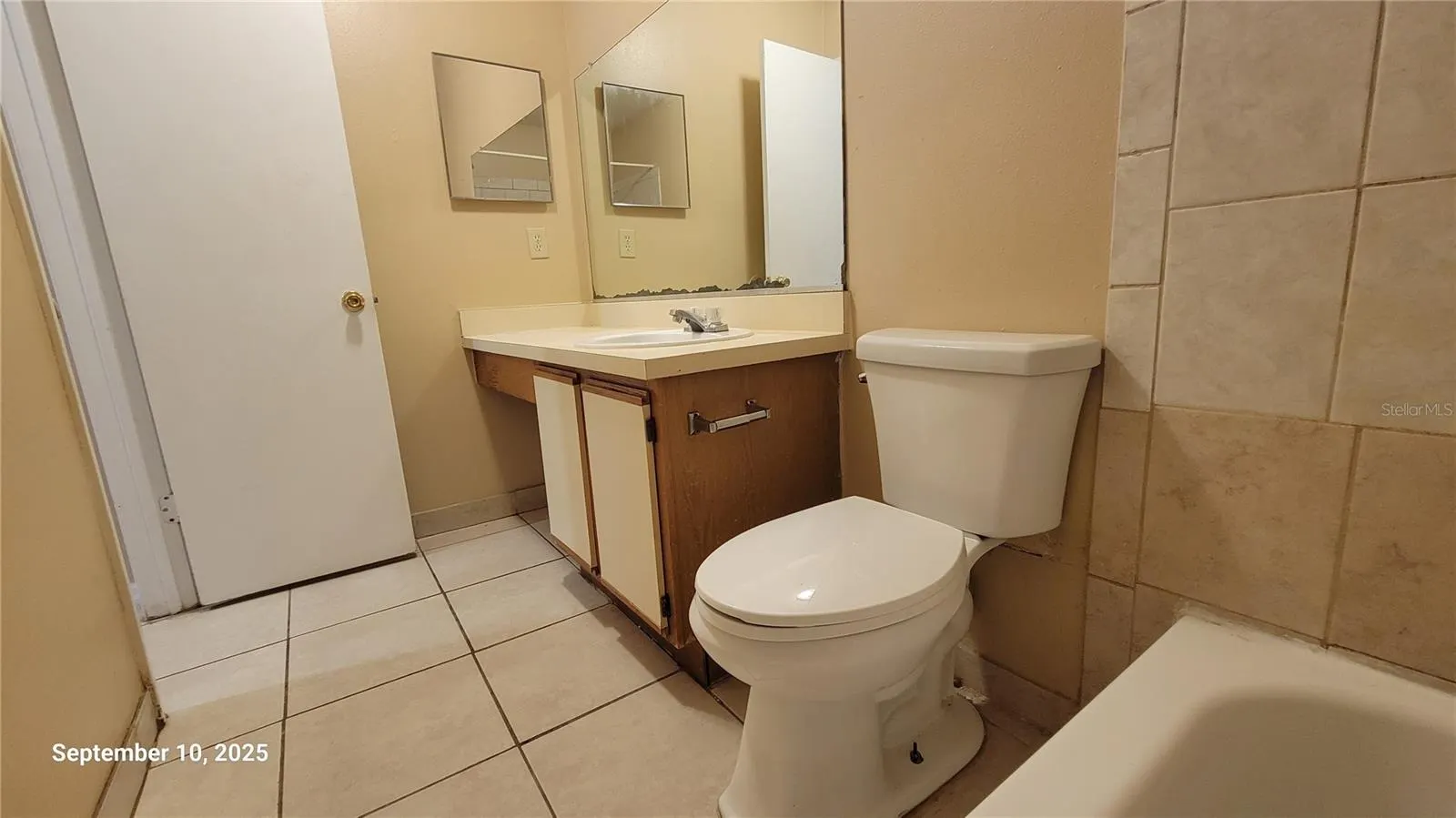 4111 S SEMORAN BLVD #21, #21