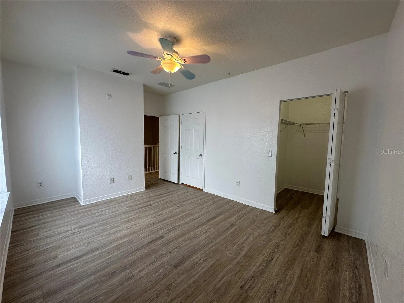 2370 GRAND CENTRAL PKWY #4, #4