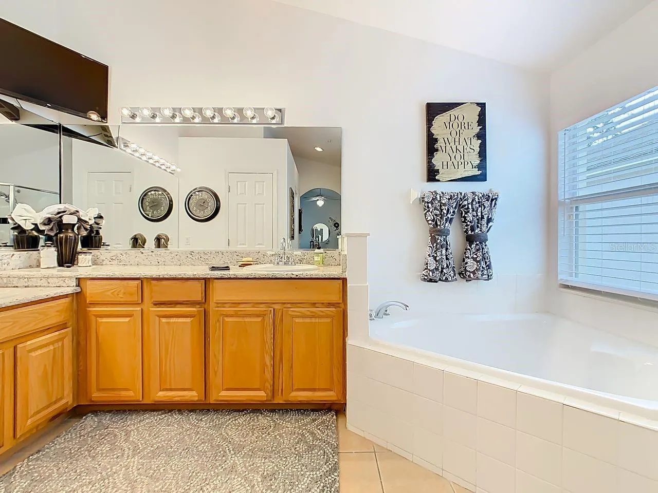 358 LANCASTER DR