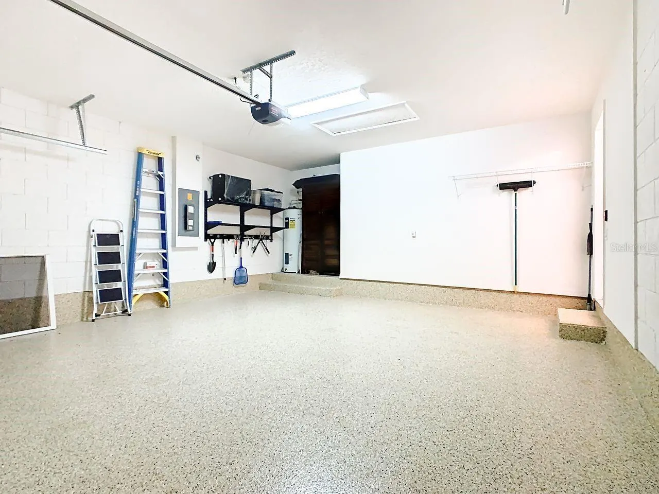 358 LANCASTER DR