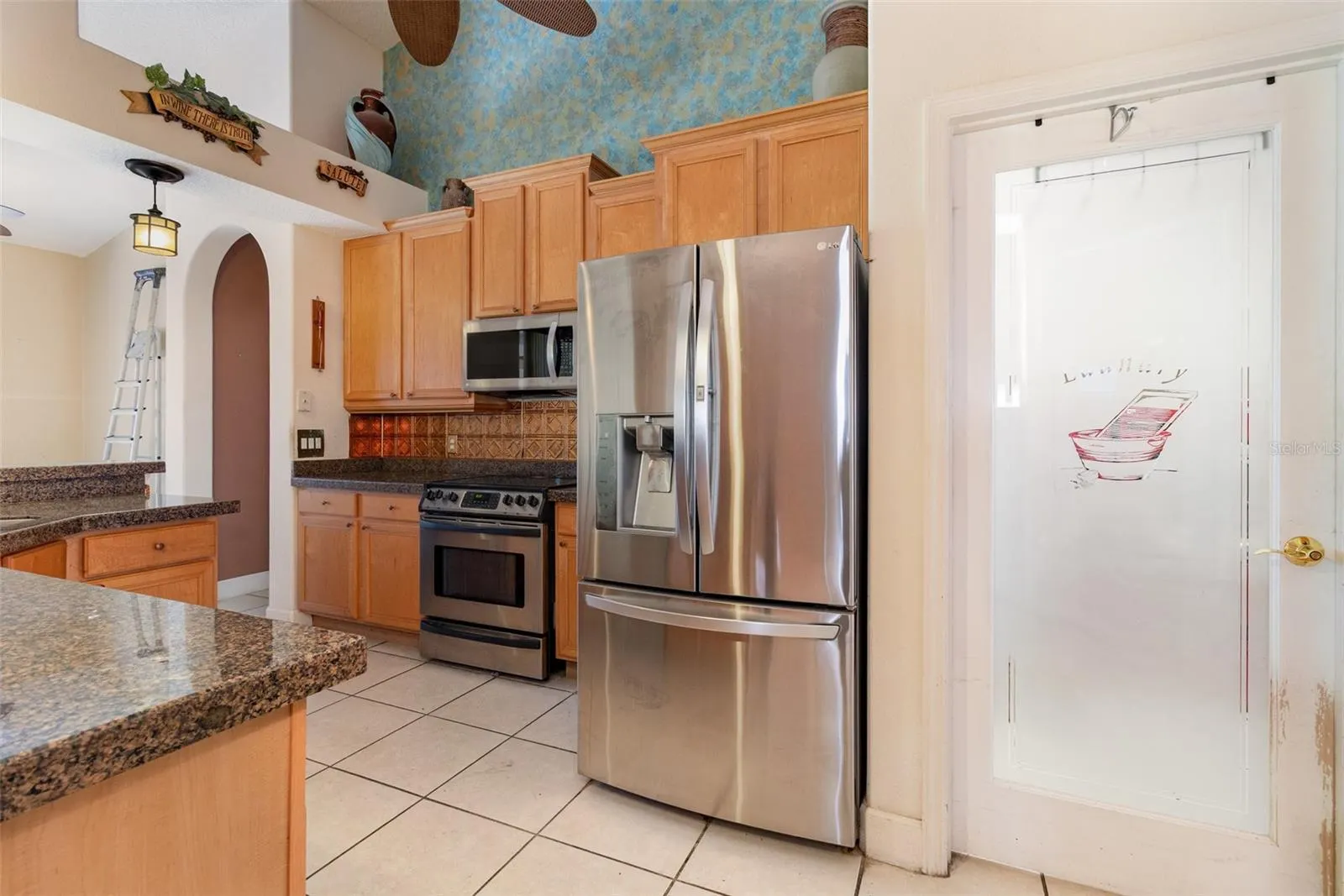 1802 LEE JANZEN DR