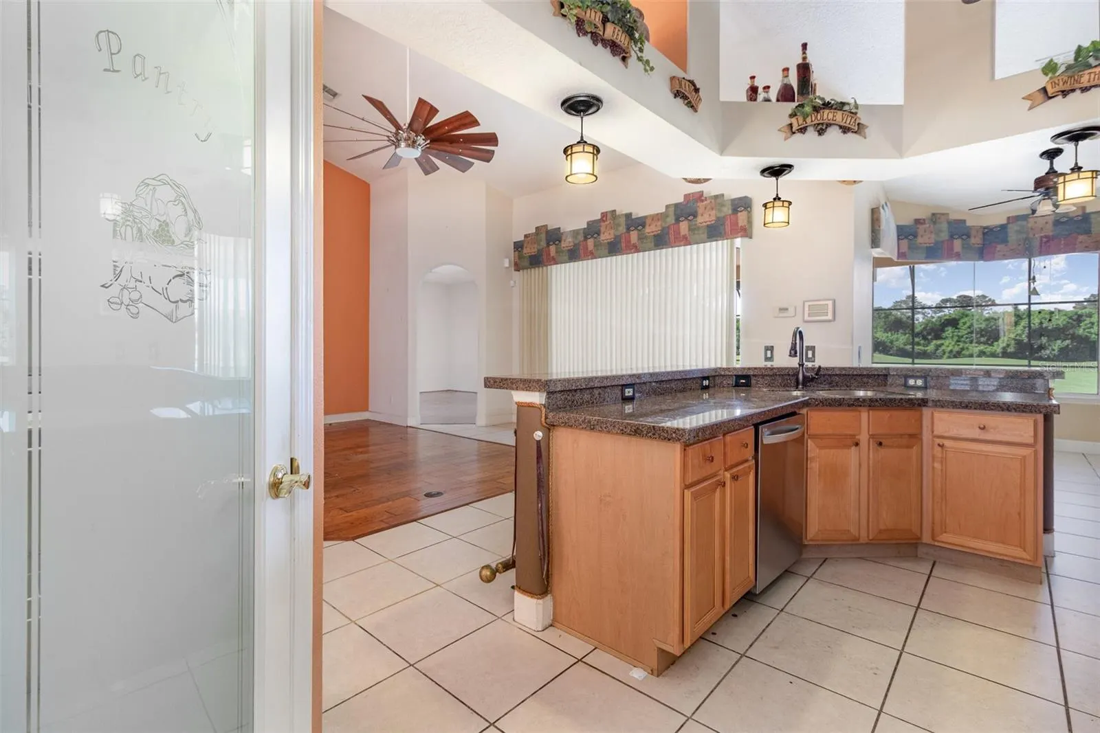 1802 LEE JANZEN DR