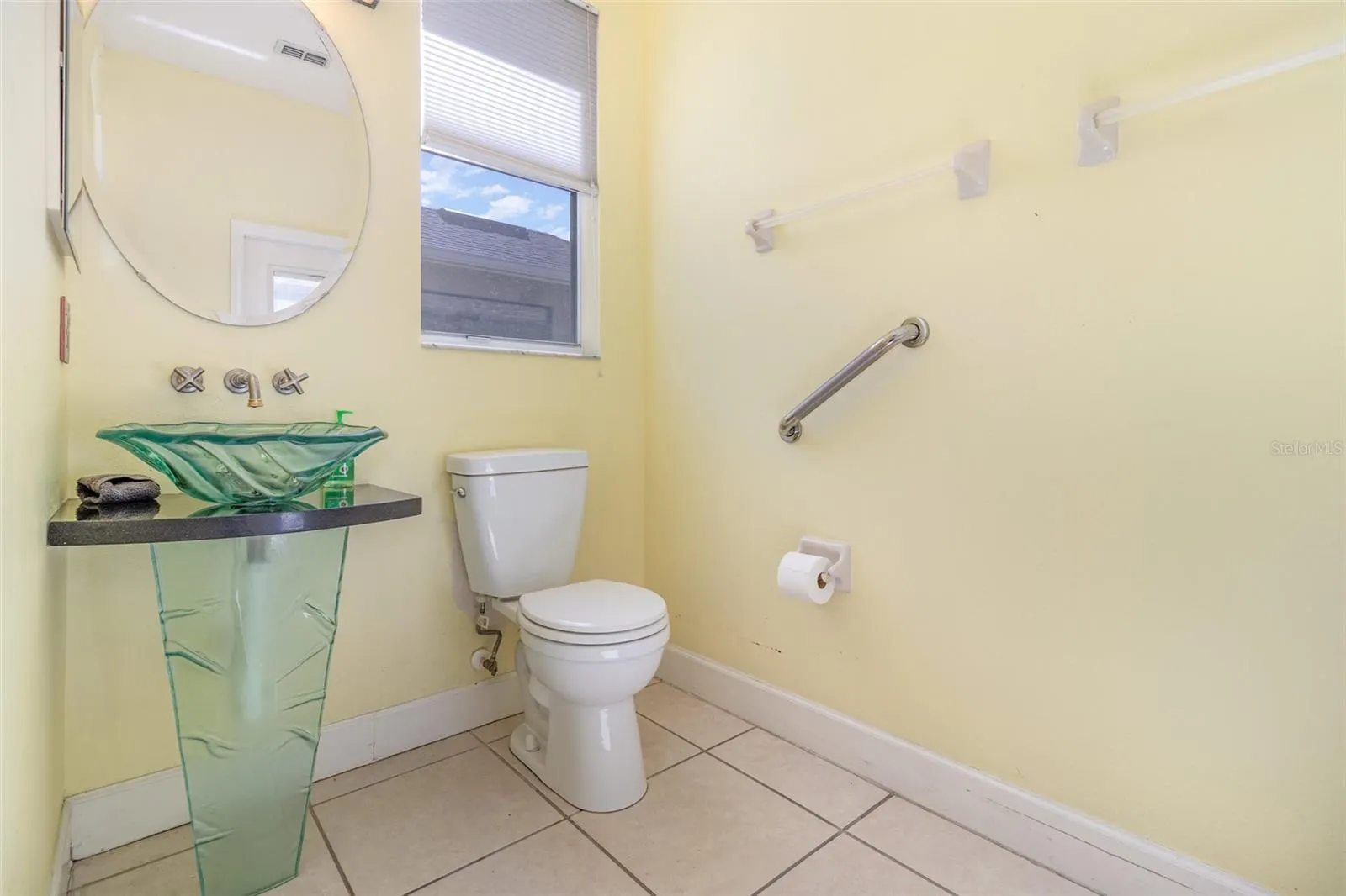 1802 LEE JANZEN DR
