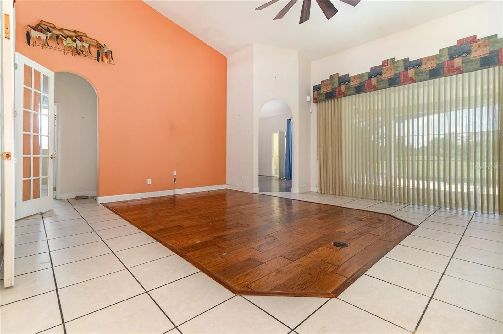 1802 LEE JANZEN DR