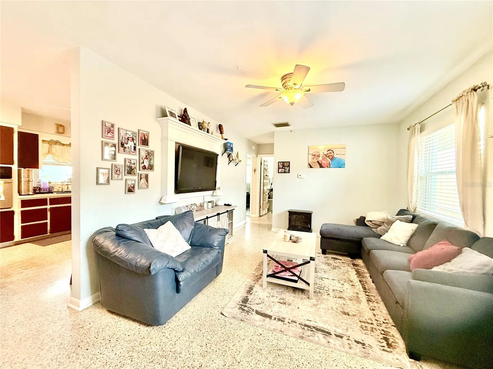 528 E CENTER ST