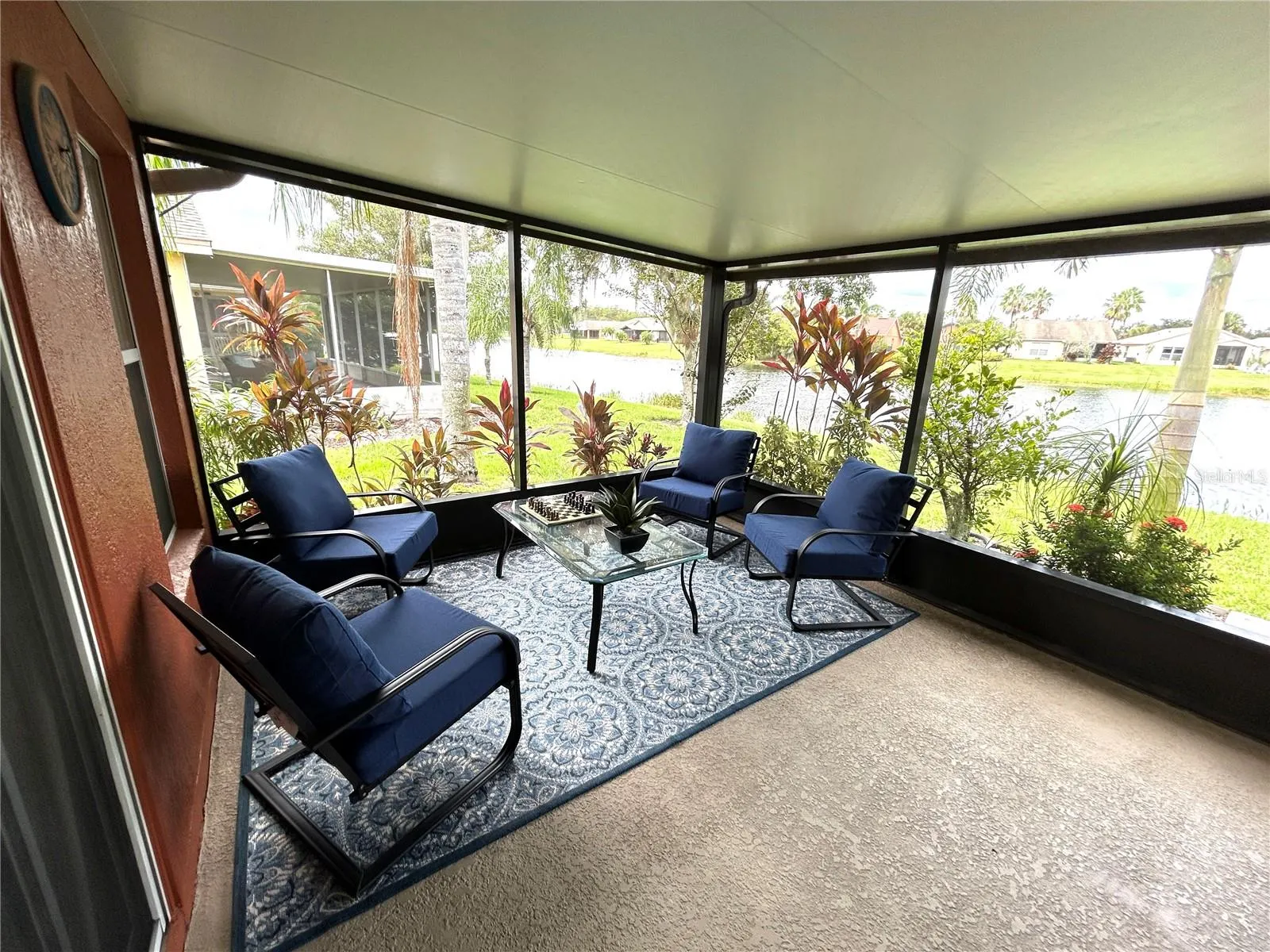 585 GRAND CANAL DR