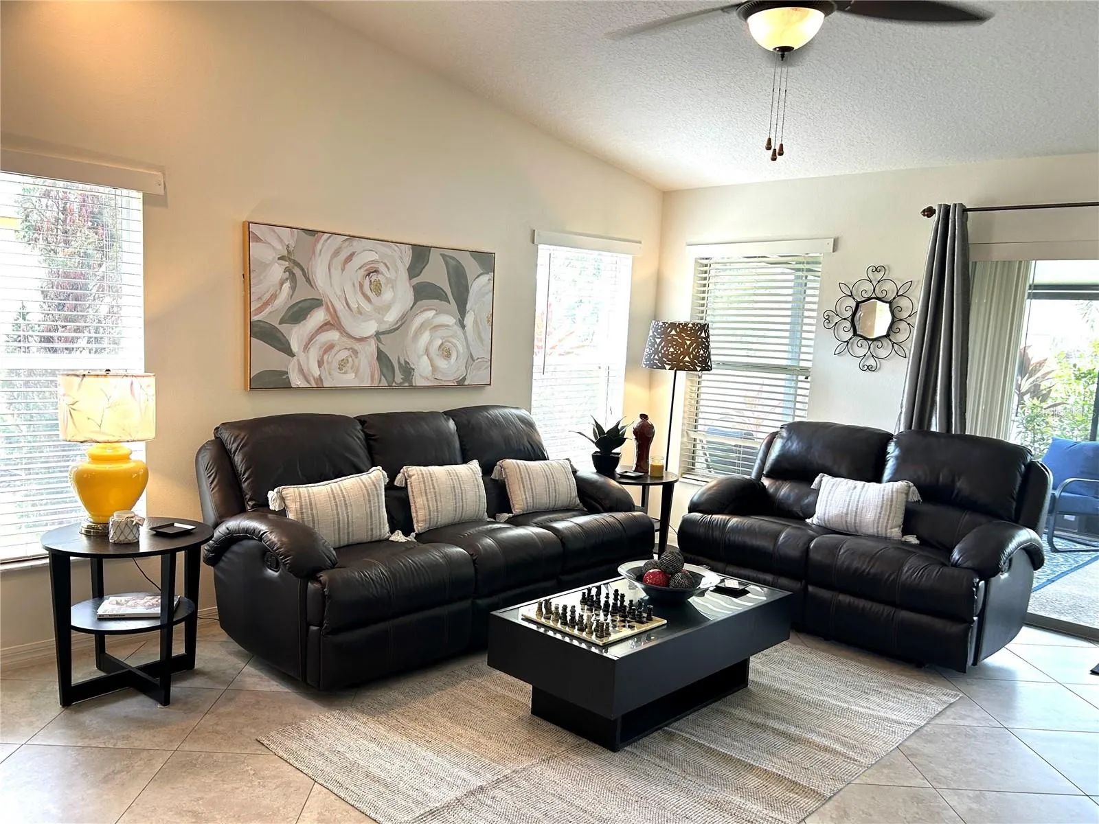 585 GRAND CANAL DR