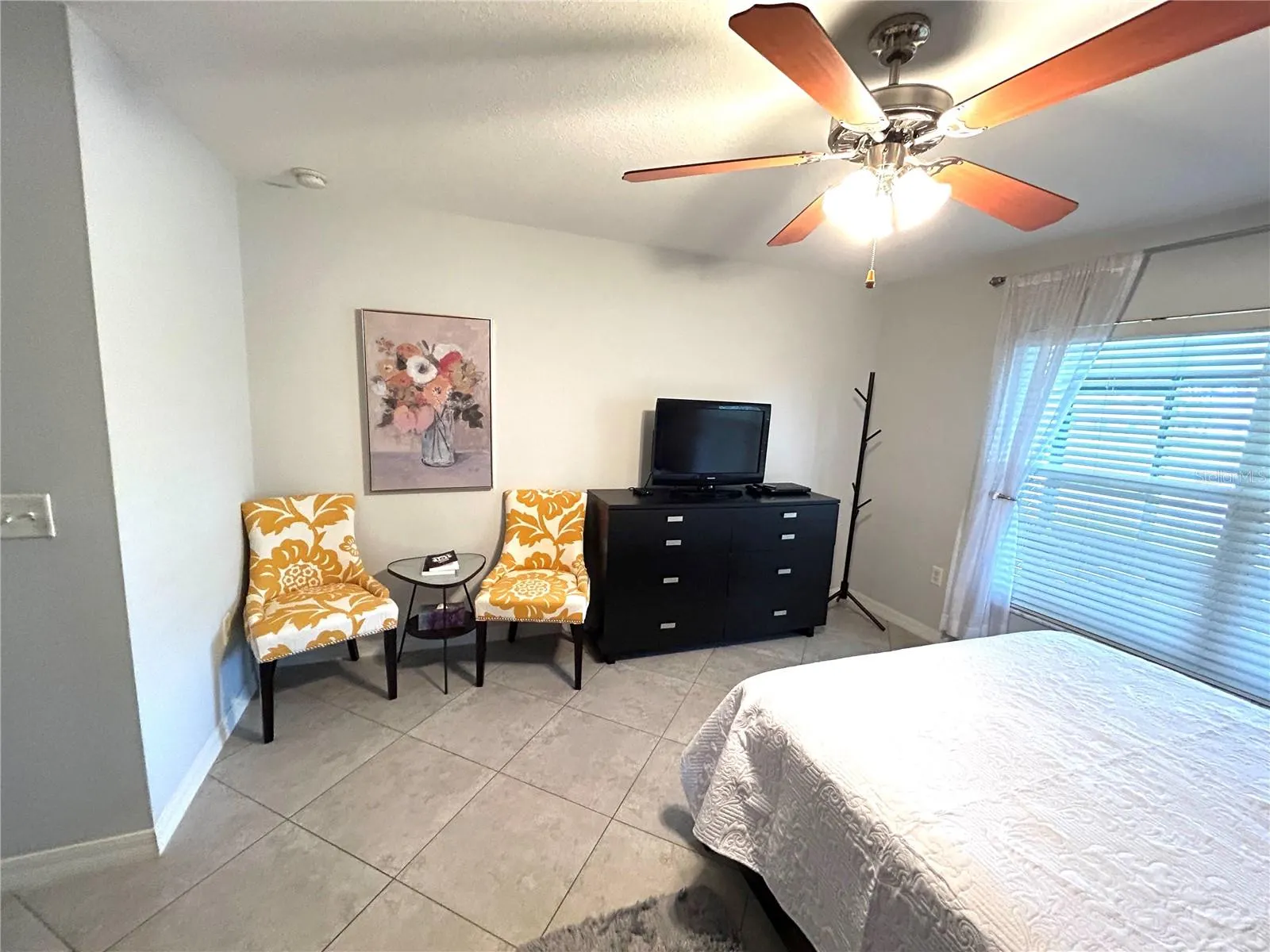 585 GRAND CANAL DR