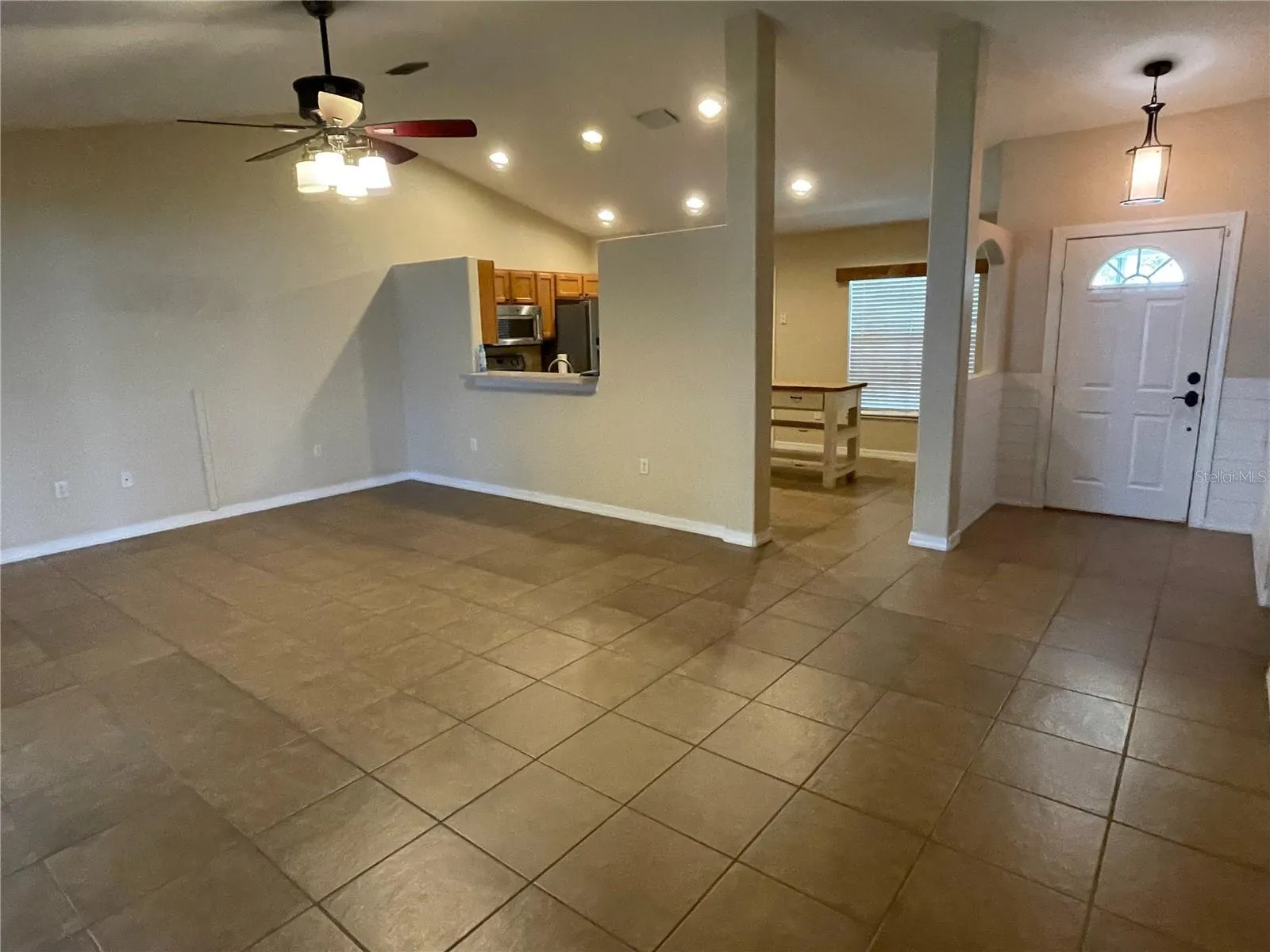 4207 CINNAMON FERN CT