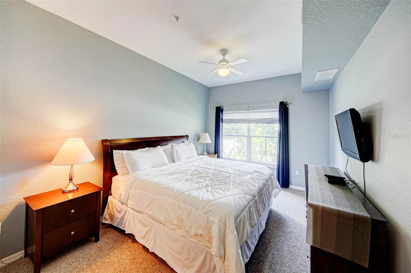 2610 LODI CIR #107, #107