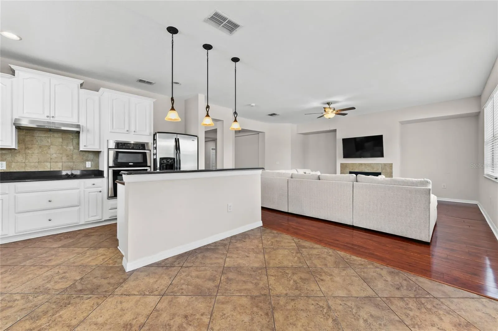 3410 WATERFRONT DR
