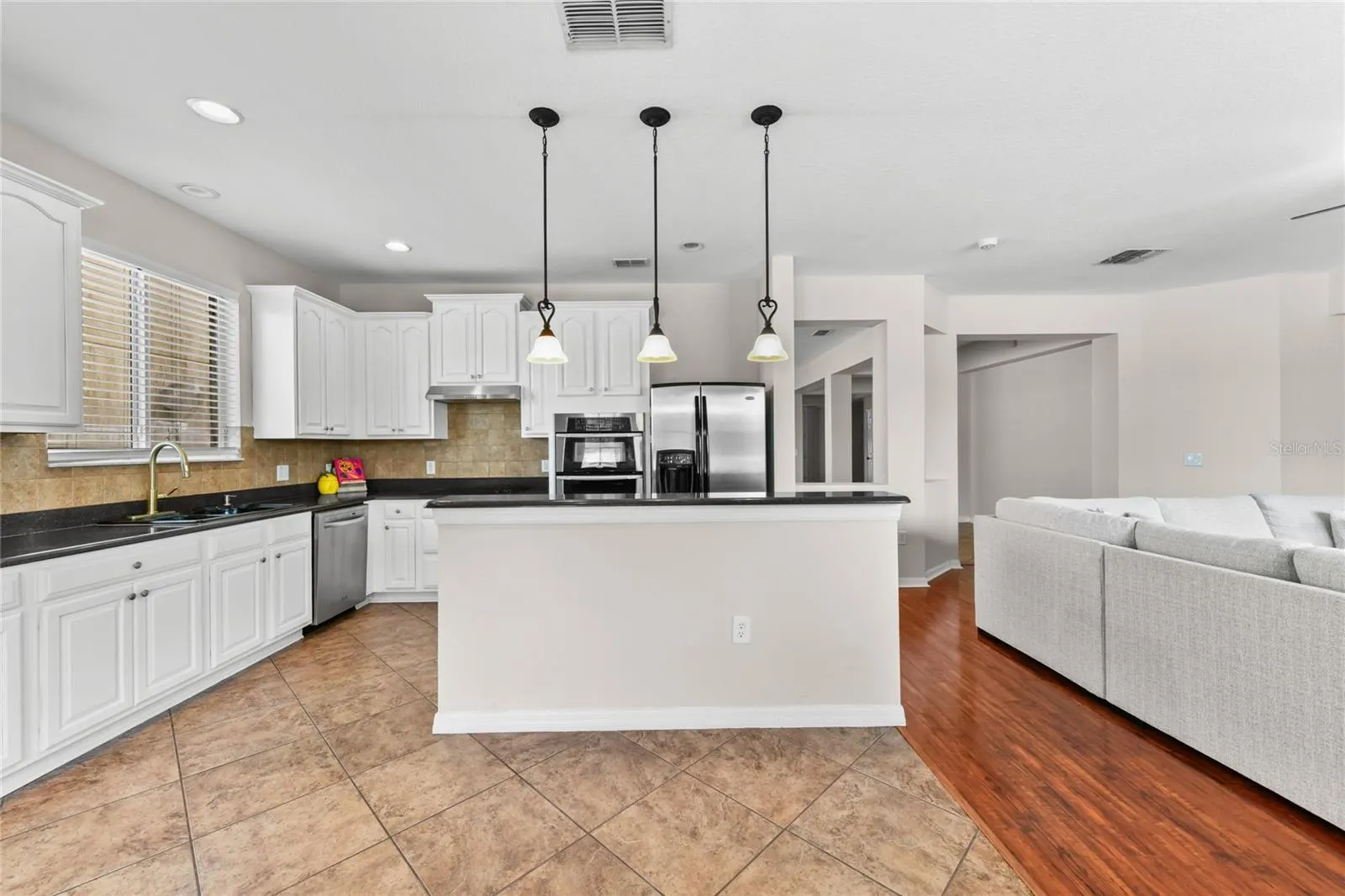 3410 WATERFRONT DR