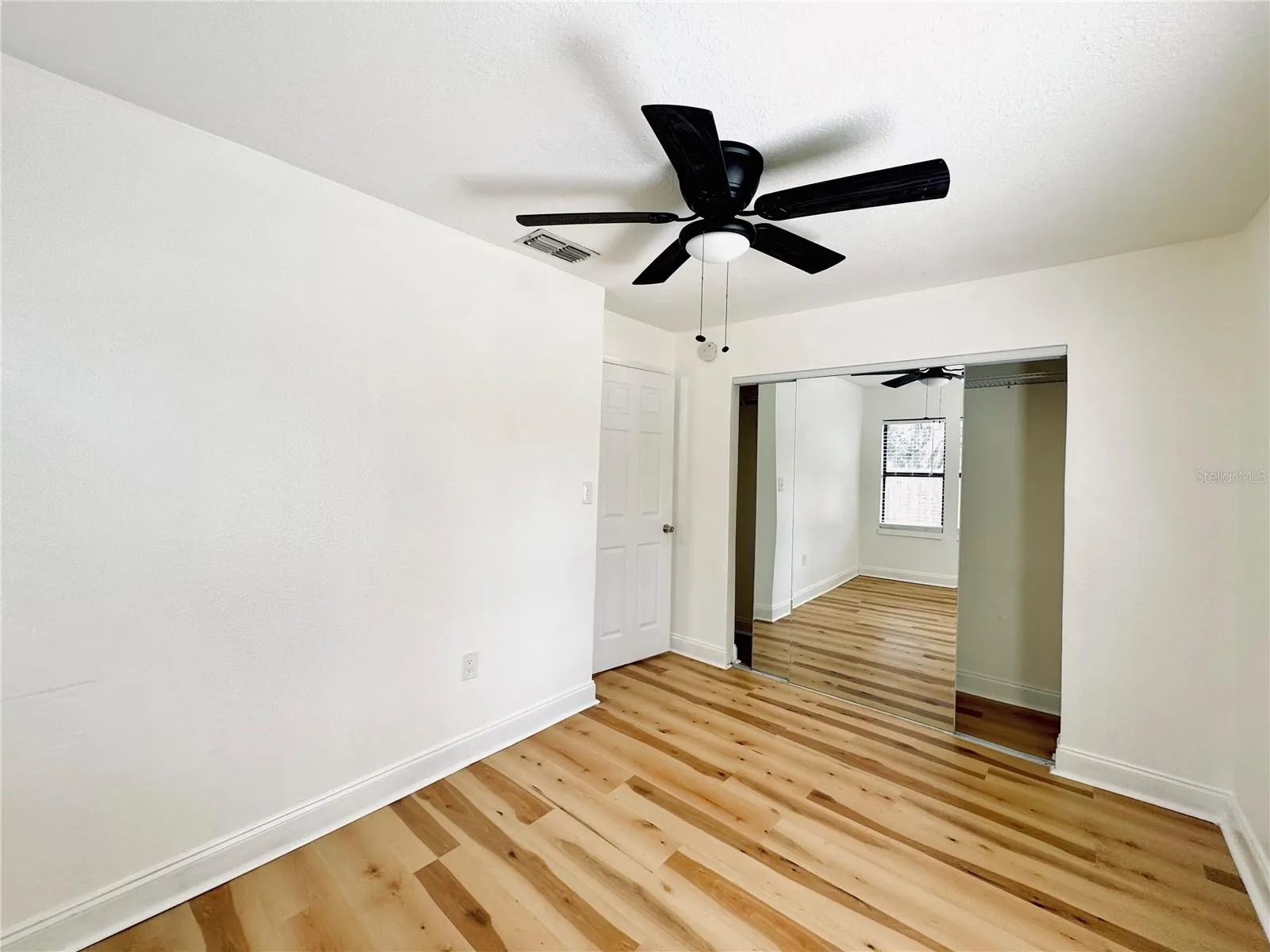 522 MAIN ST #B, #B