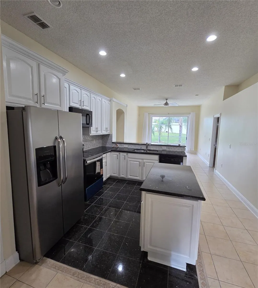 218 CORNWALLIS DR