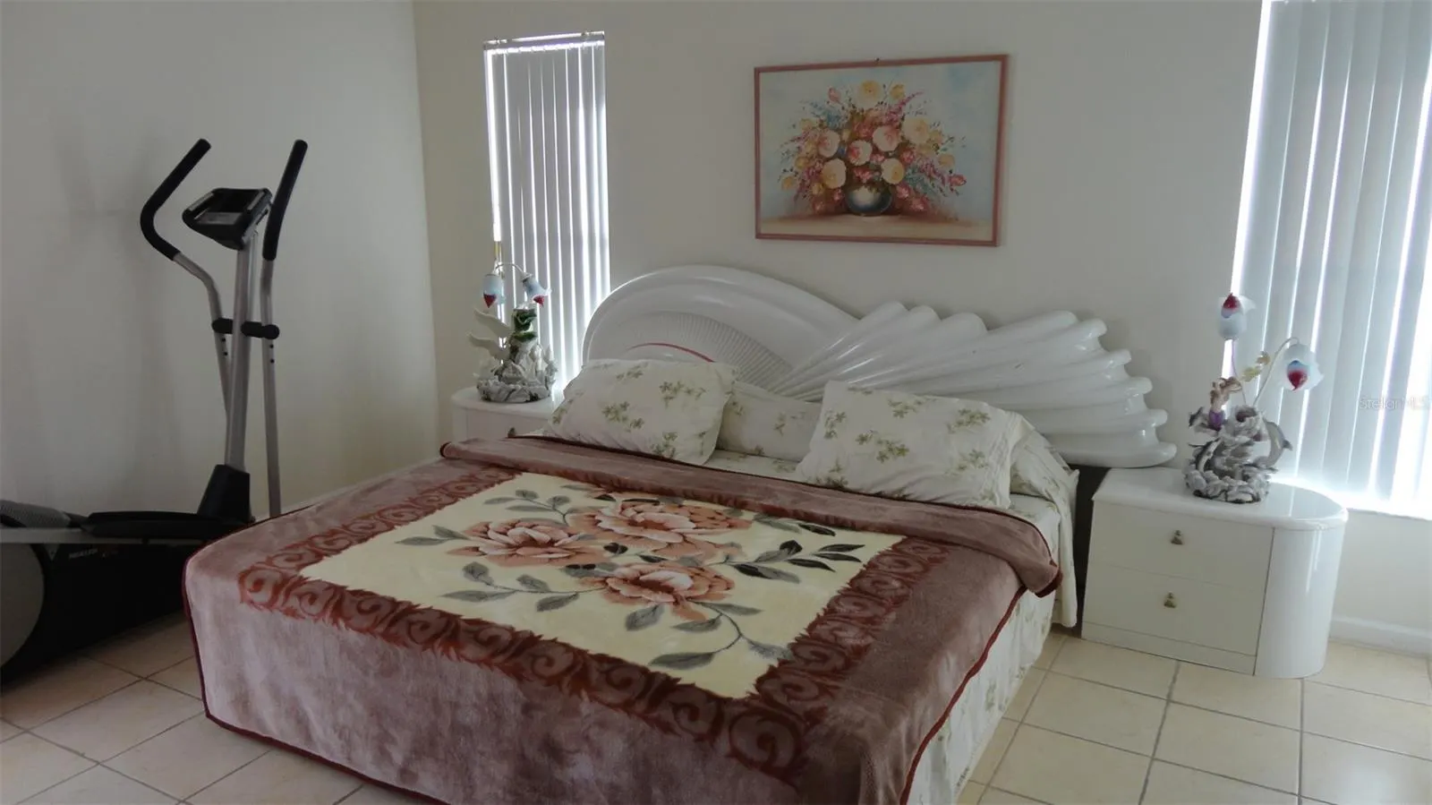 218 CORNWALLIS DR