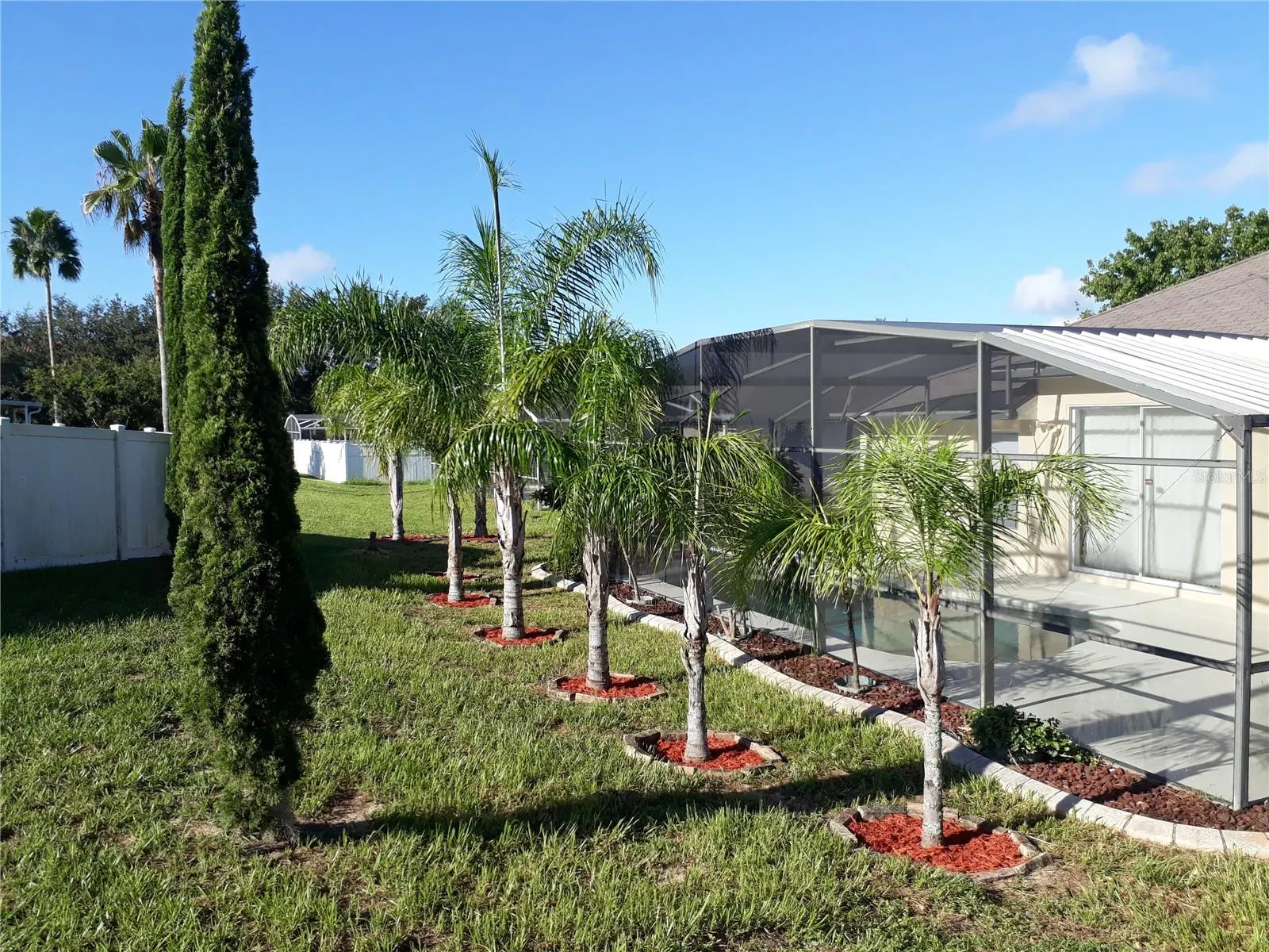 218 CORNWALLIS DR