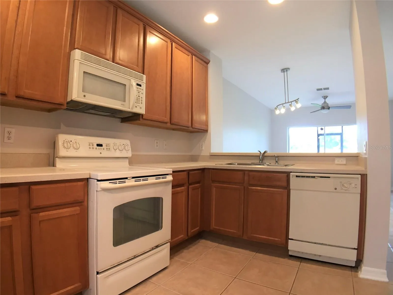 10340 MANDERLEY WAY #109, #109