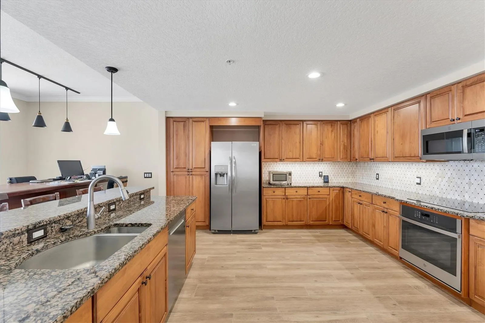 606 RIVIERA DUNES WAY #604, #604