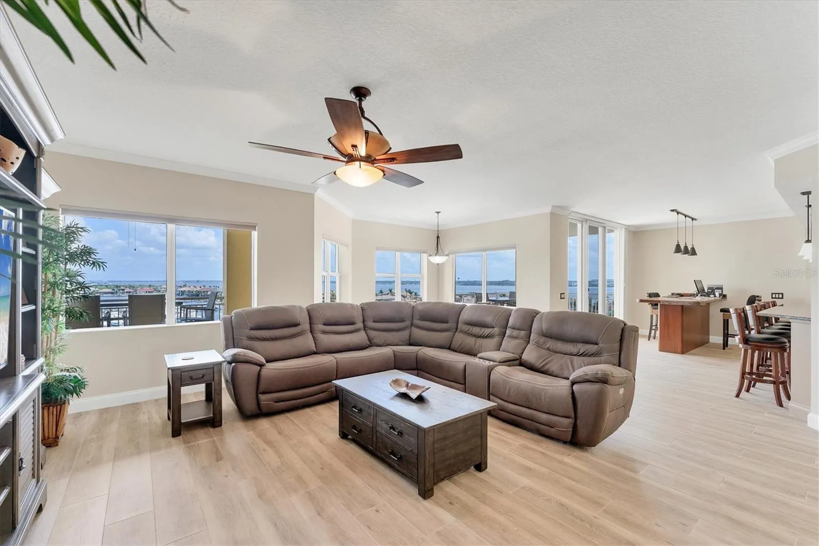 606 RIVIERA DUNES WAY #604, #604