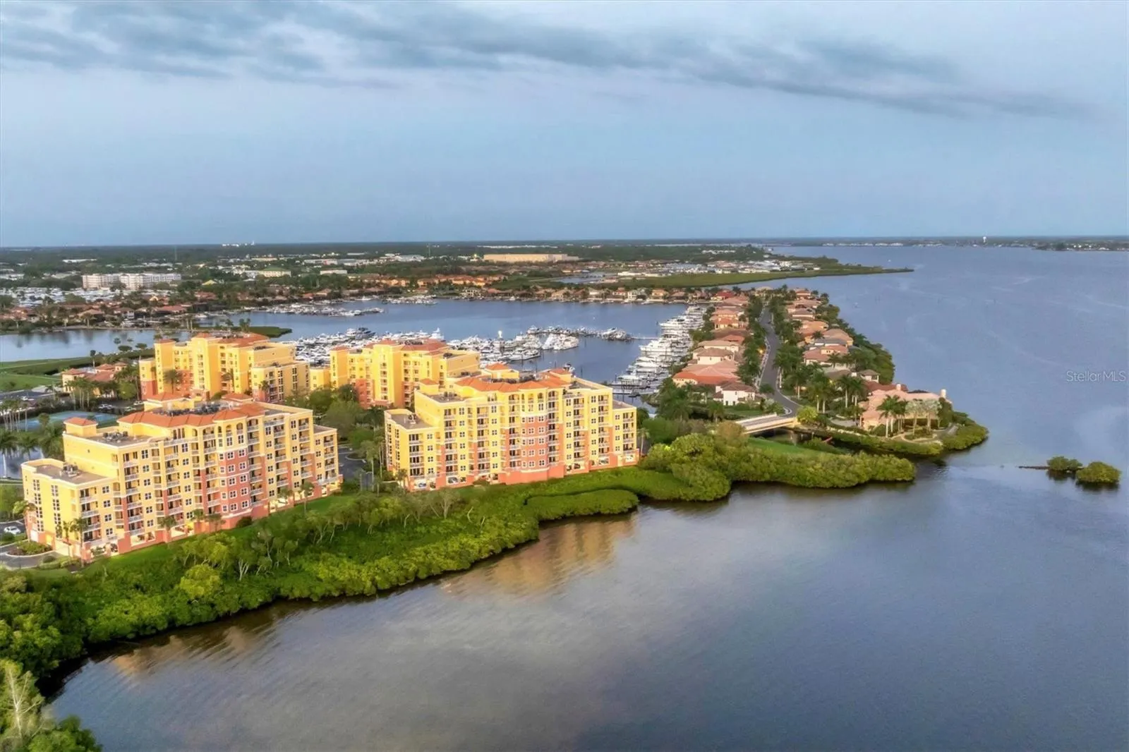 606 RIVIERA DUNES WAY #604, #604