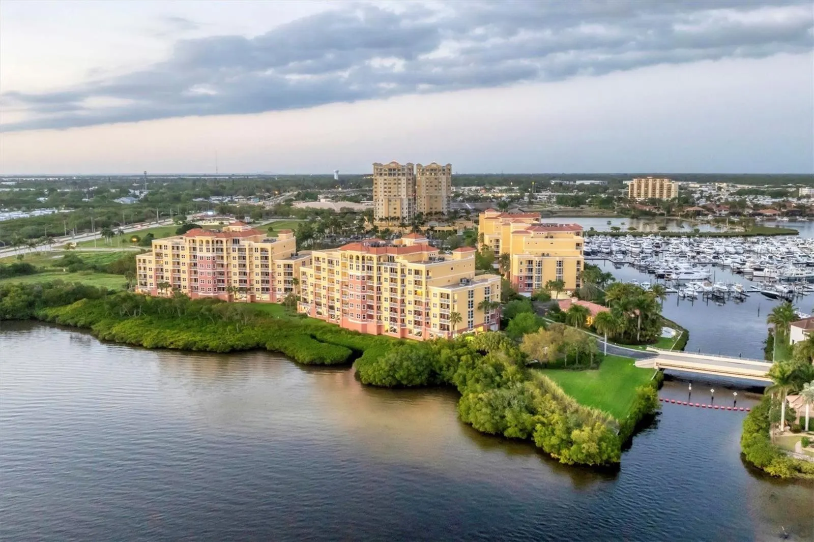 606 RIVIERA DUNES WAY #604, #604