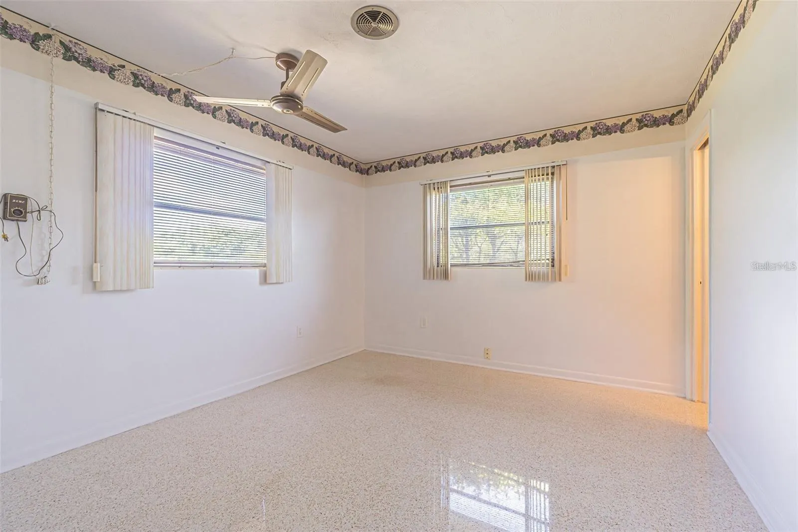 1466 S KEENE RD