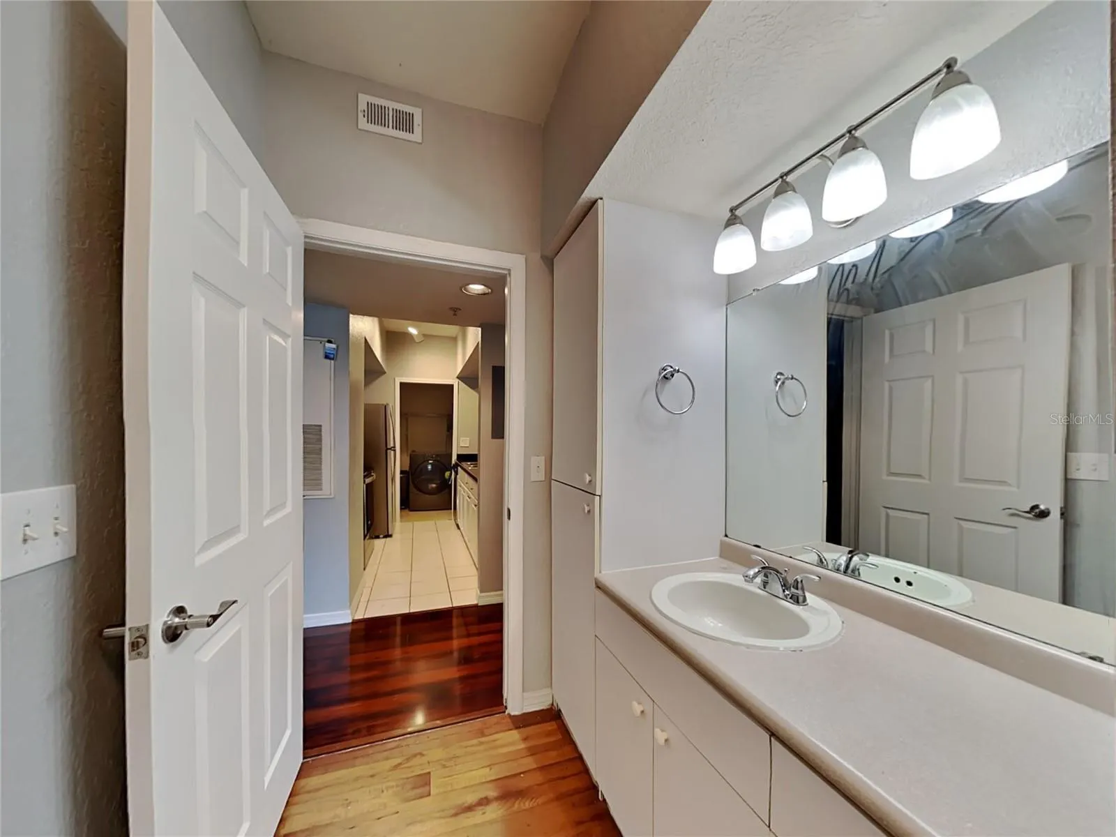 2328 MIDTOWN TER #1024, #1024