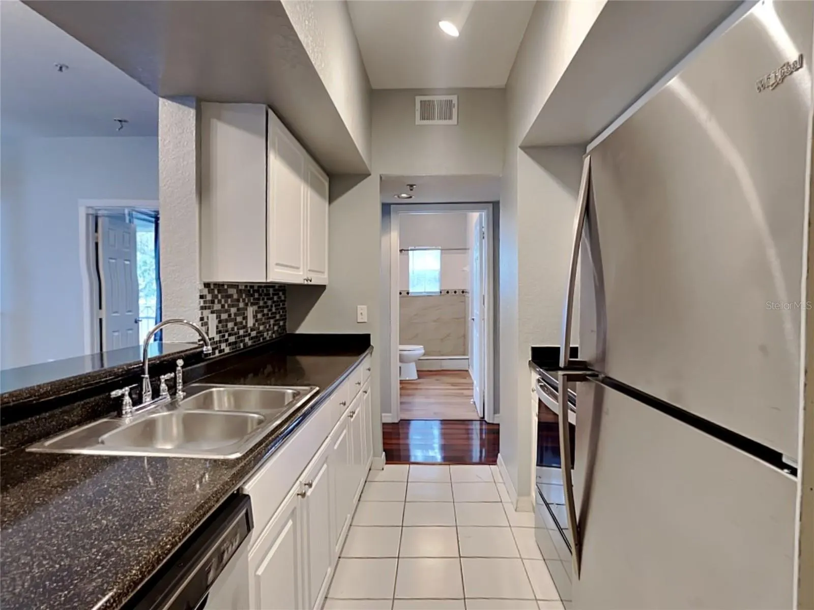 2328 MIDTOWN TER #1024, #1024