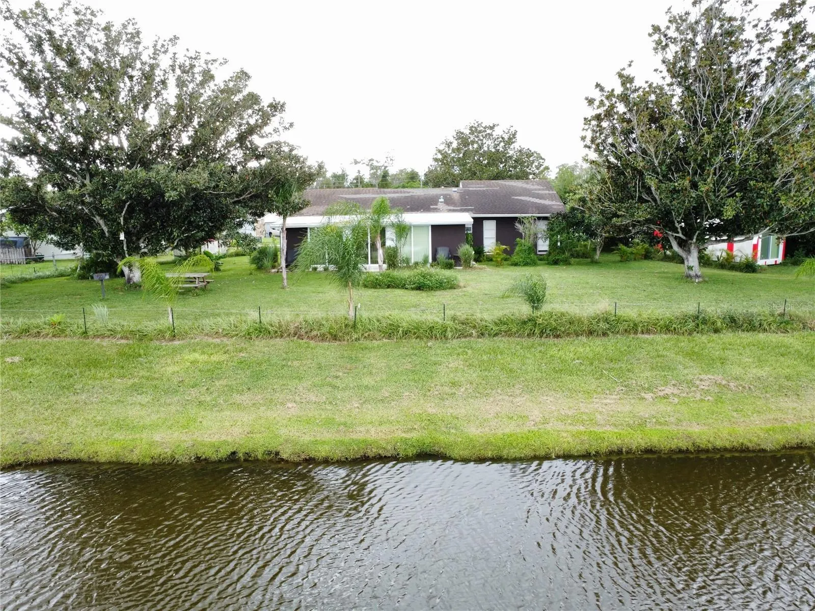 85 ALDERWOOD DR