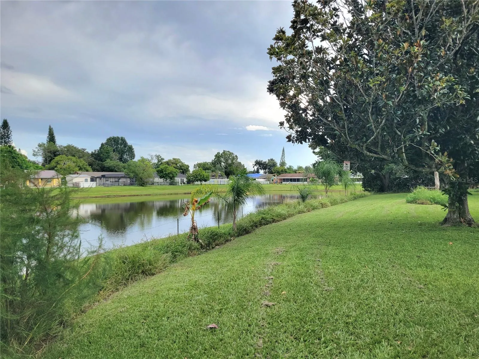 85 ALDERWOOD DR