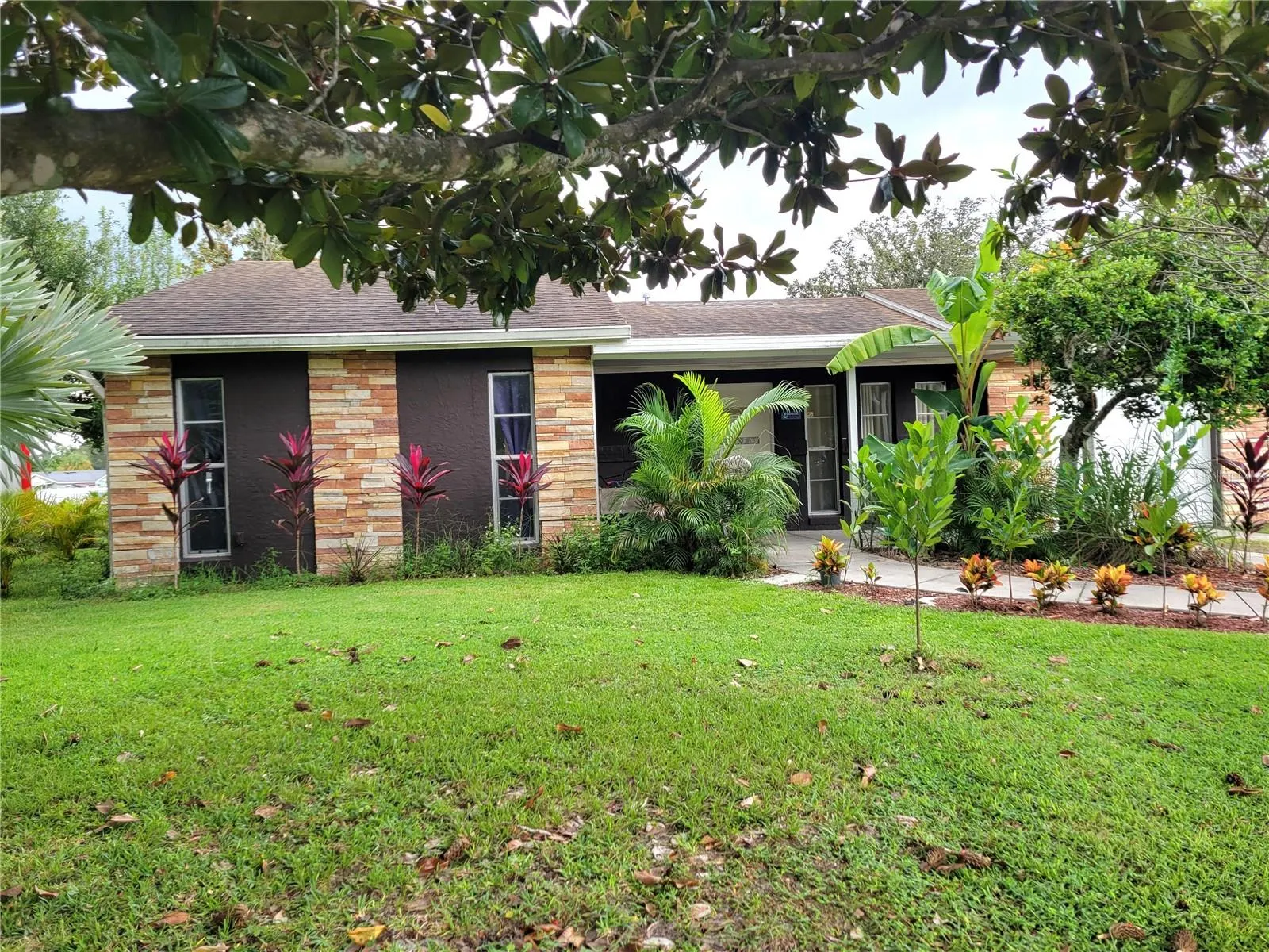 85 ALDERWOOD DR