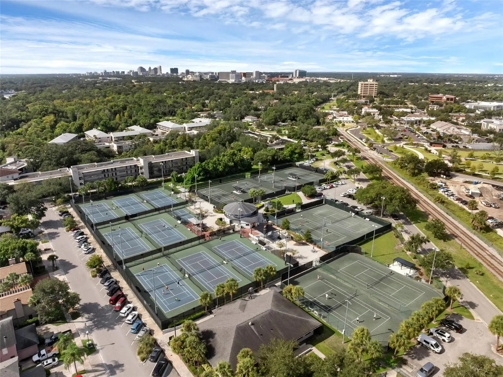 700 MELROSE AVE #D21, #D21