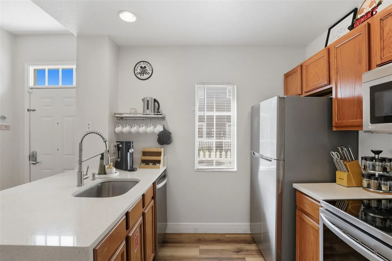 2606 LODI CIR #102, #102
