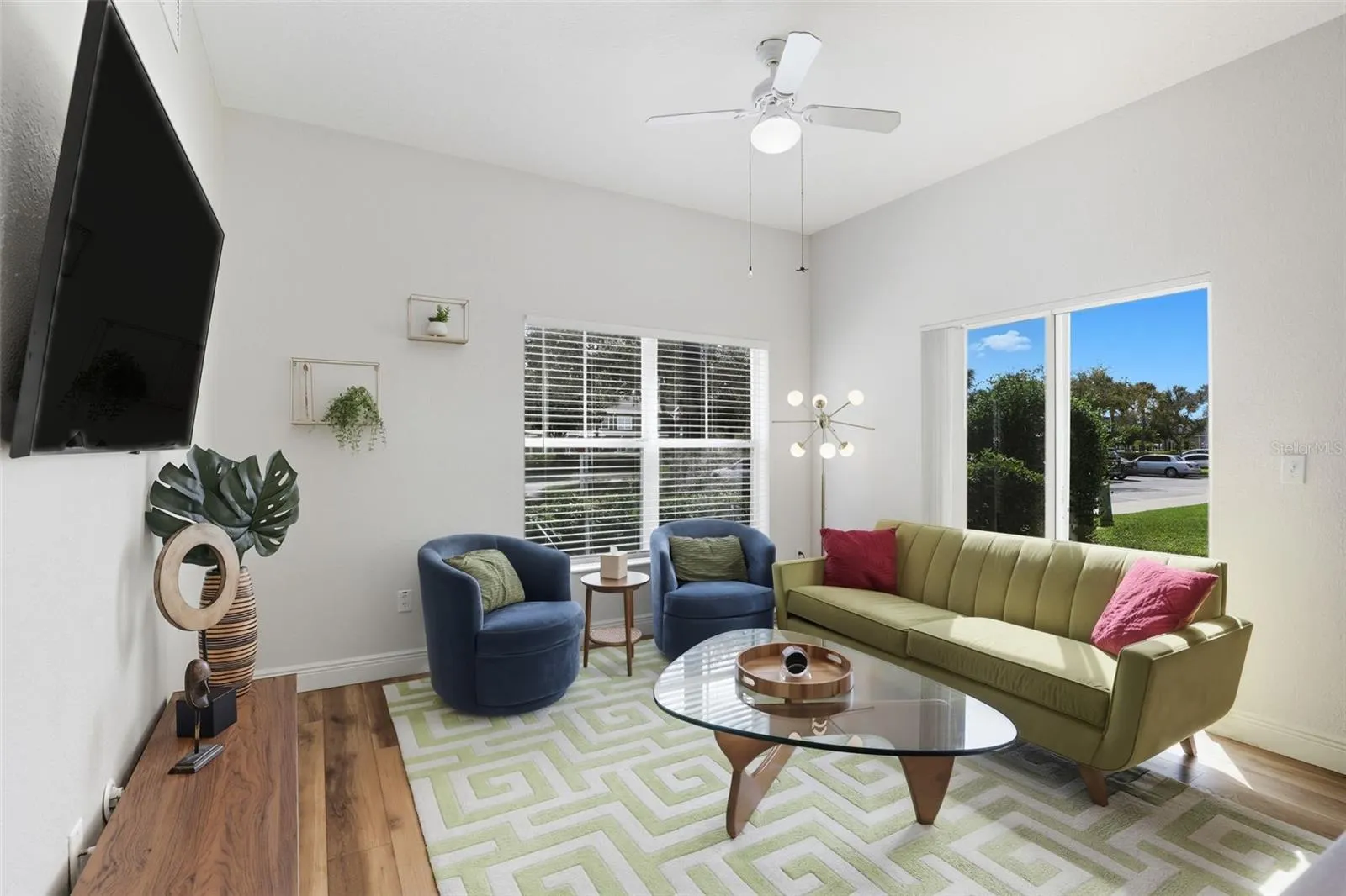 2606 LODI CIR #102, #102